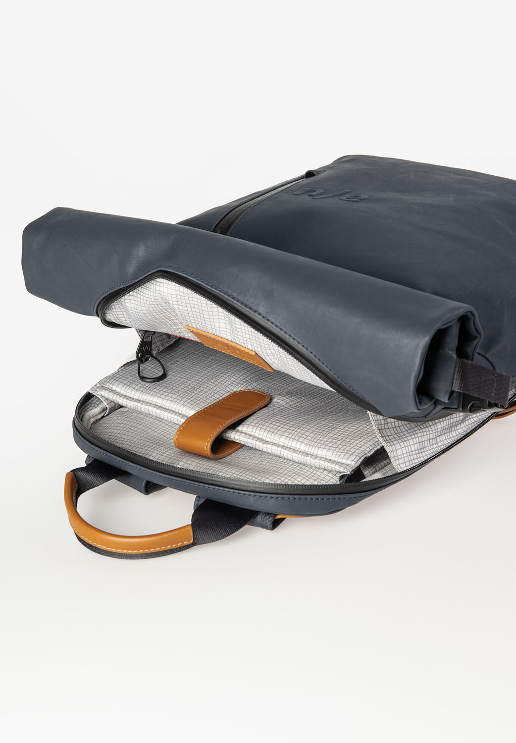 aunts & uncles Japan Tokio Rolltop Rucksack mit 13" Notebookfach night blue