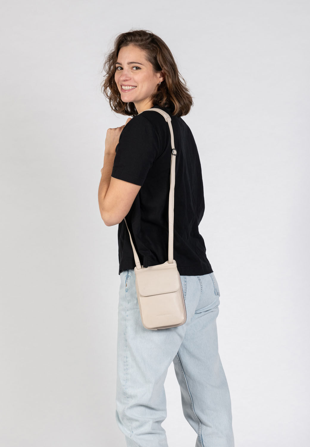 aunts & uncles Jamie´s Orchard TULIP Phone bag pumice stone