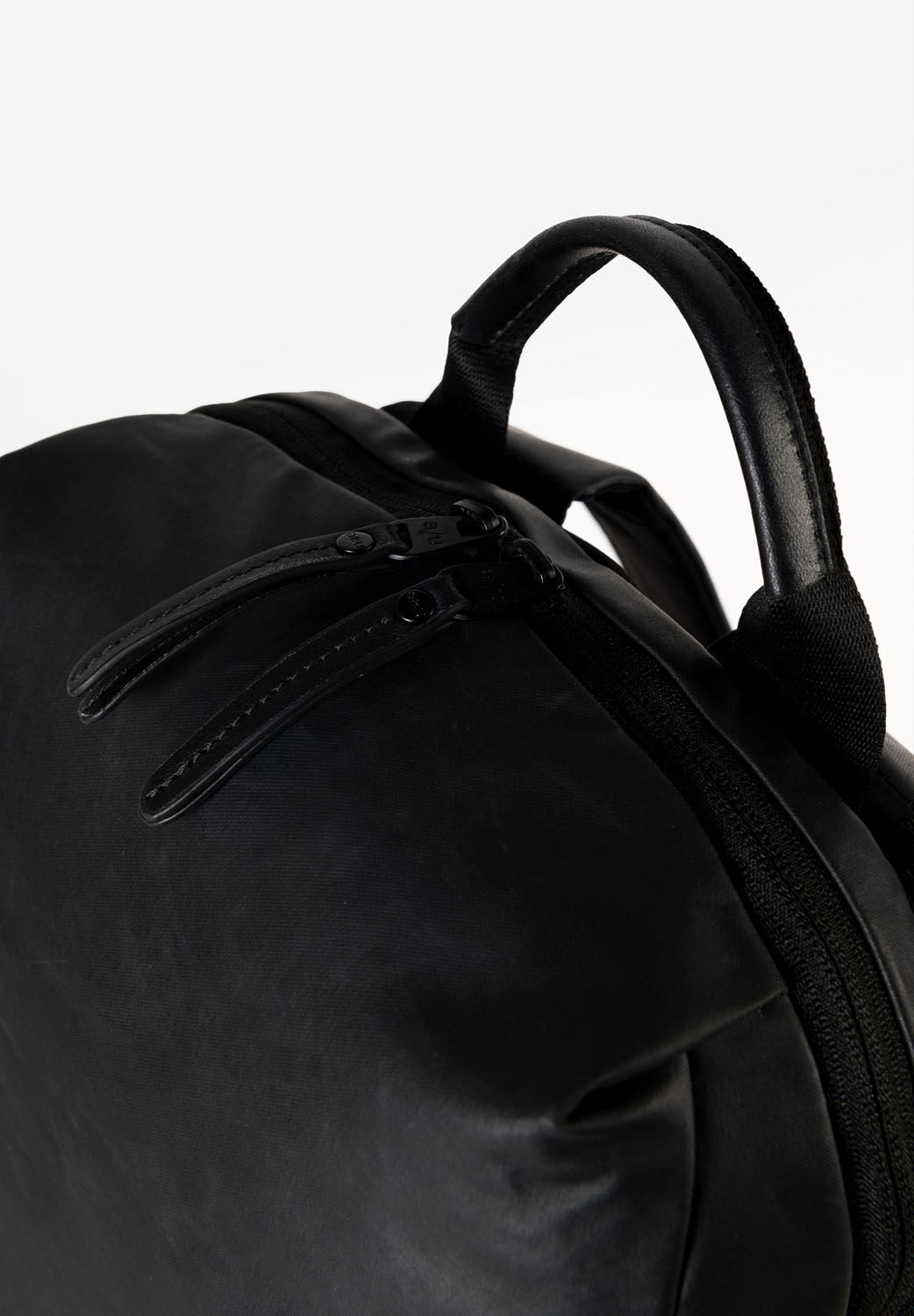 aunts & uncles Japan RE Kumotsu Rucksack mit 11" Notebookfach Black