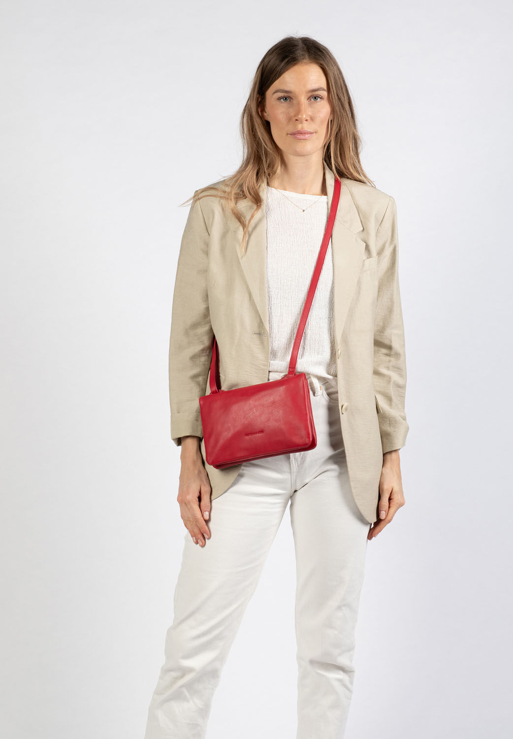 aunts & uncles Jamie's Orchard Nashi Handtasche crimson red aunts & uncles Jamie's Orchard Nashi Handtasche crimson red