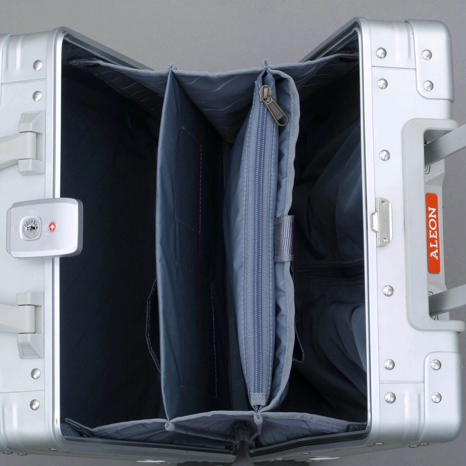 Aleon Business Vertical Carry-On Underseater 16" Onyx - Schwarz Aleon Business Vertical Carry-On Underseater 16" Onyx - Schwarz