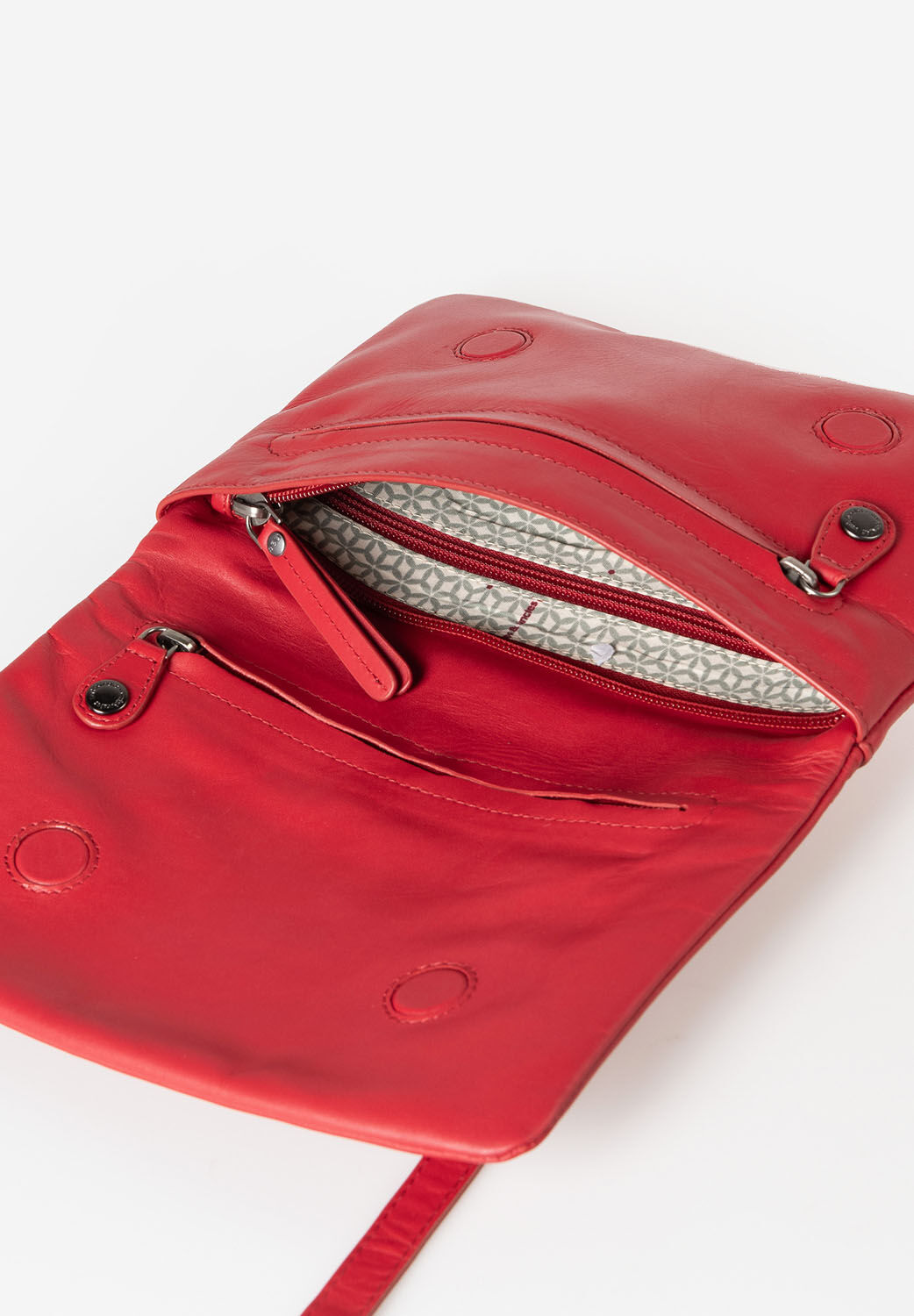 aunts & uncles Jamie's Orchard Nashi Handtasche crimson red aunts & uncles Jamie's Orchard Nashi Handtasche crimson red