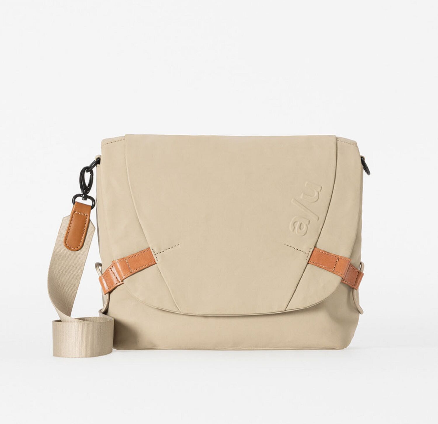 aunts & uncles Japan Sendai Umhängetasche nomad