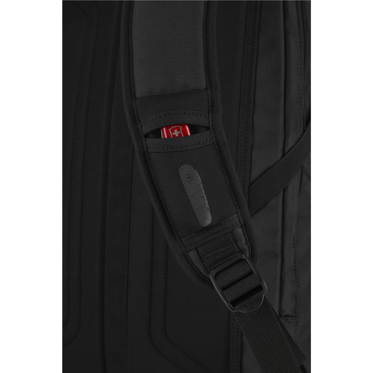 Victorinox Altmont Original Slimline Laptop Backpack mit 15,6" Laptopfach schwarz