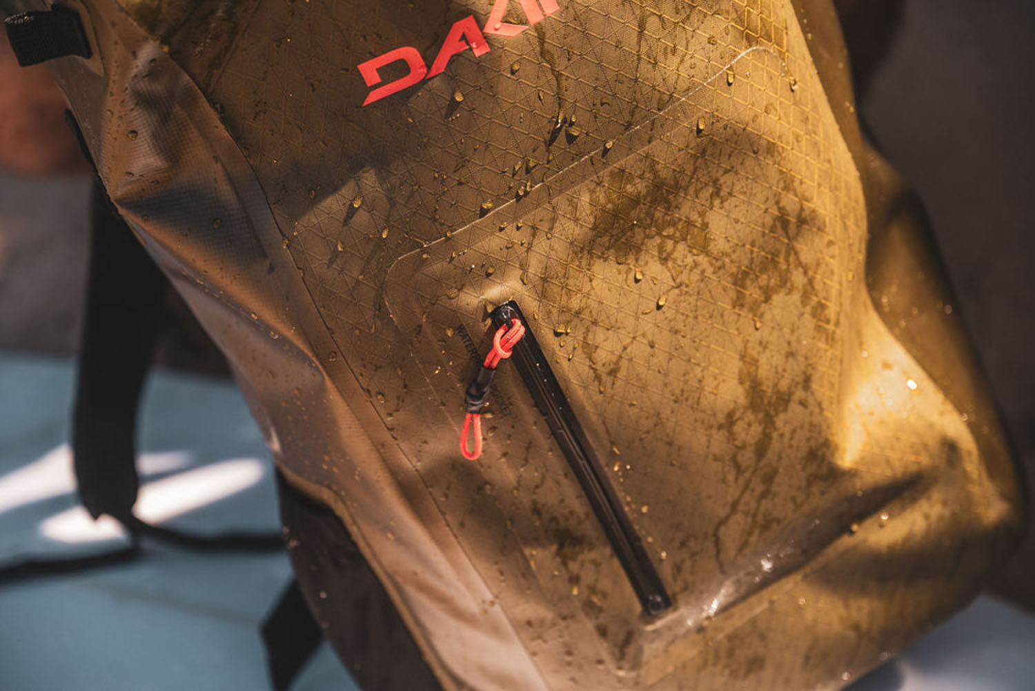 Dakine Cyclone DLX Dry Pack 36L Castlerock/Stone