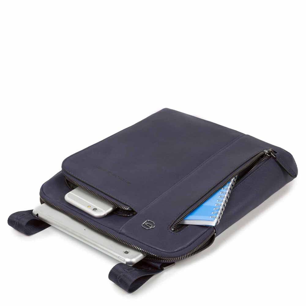 Piquadro Black Square Umhängetasche mit iPad®Air/Pro 9,7-Fach Meerblau