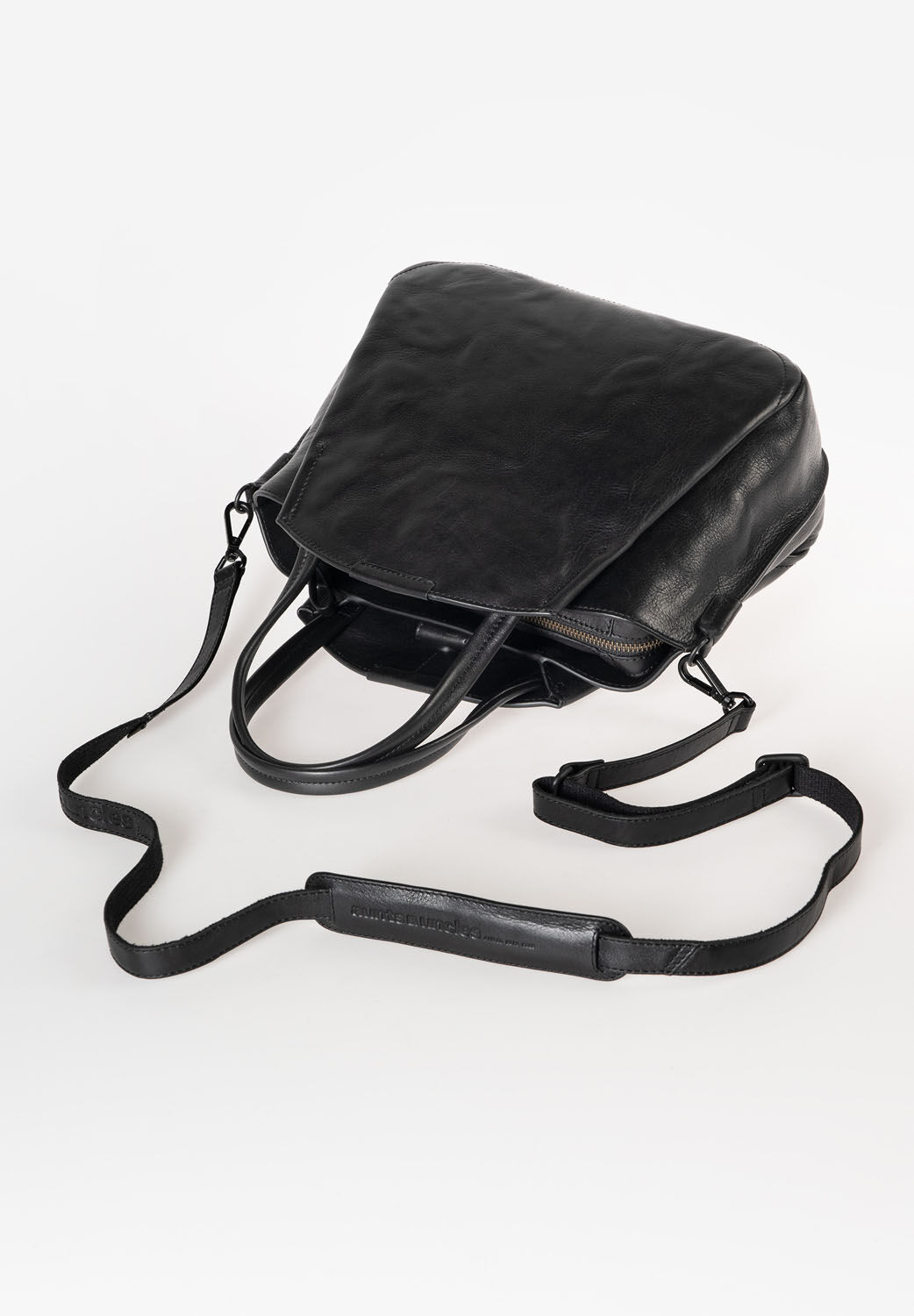 aunts & uncles Grandma's Luxury Club Mrs. Chiffon Pie Black Smoke aunts & uncles Grandma's Luxury Club Mrs. Chiffon Pie Black Smoke