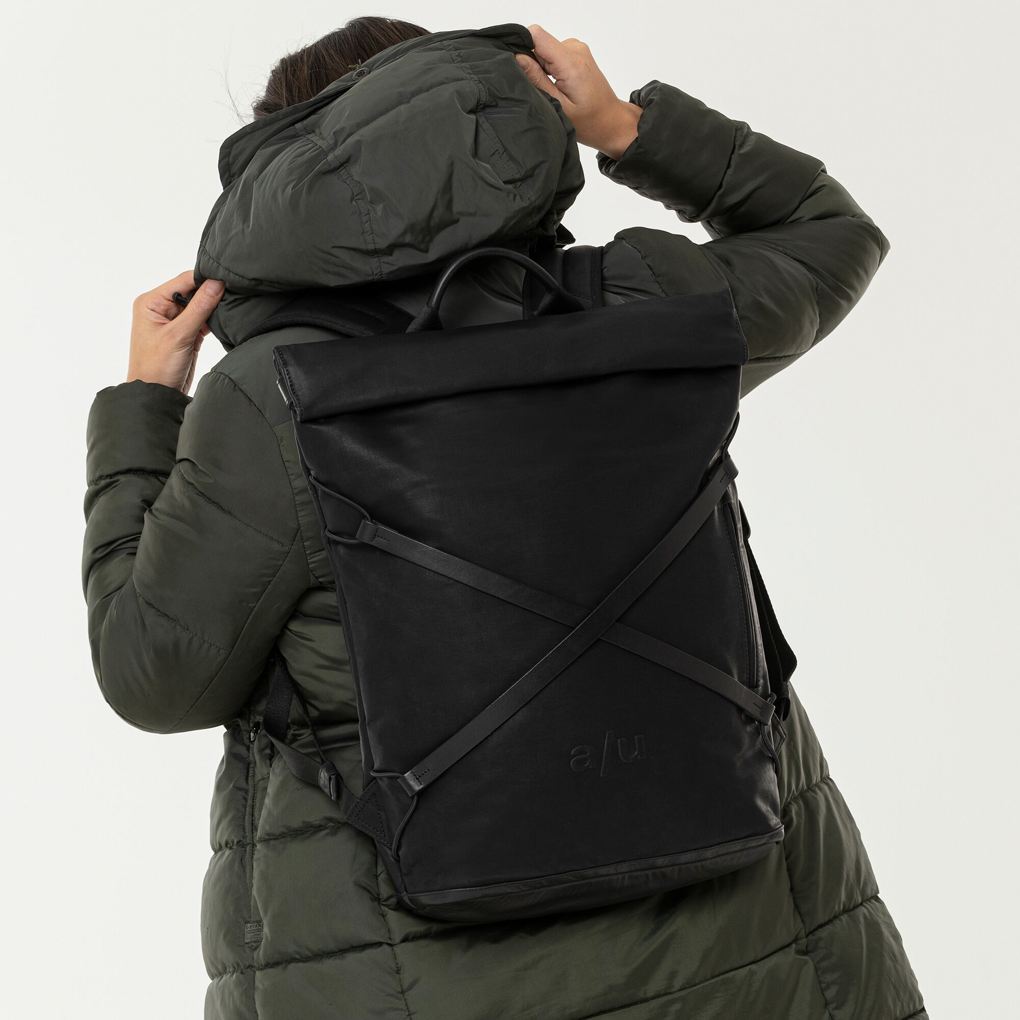 aunts & uncles Japan Osaka Rolltop Rucksack mit 15" Notebookfach black