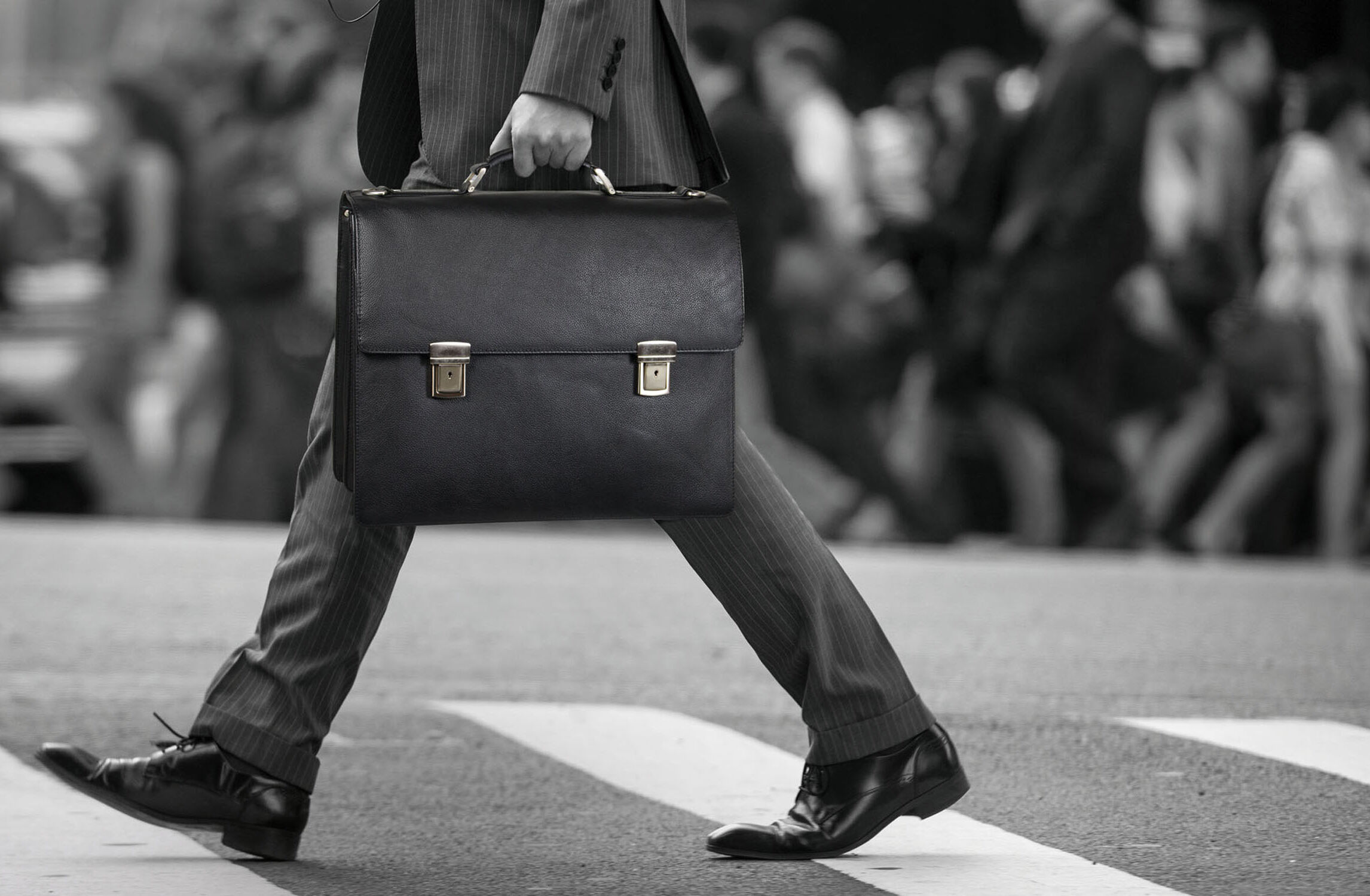 Leonhard Heyden Berlin Leder-Aktenmappe 3-Fächer mit Laptopfach 15" schwarz