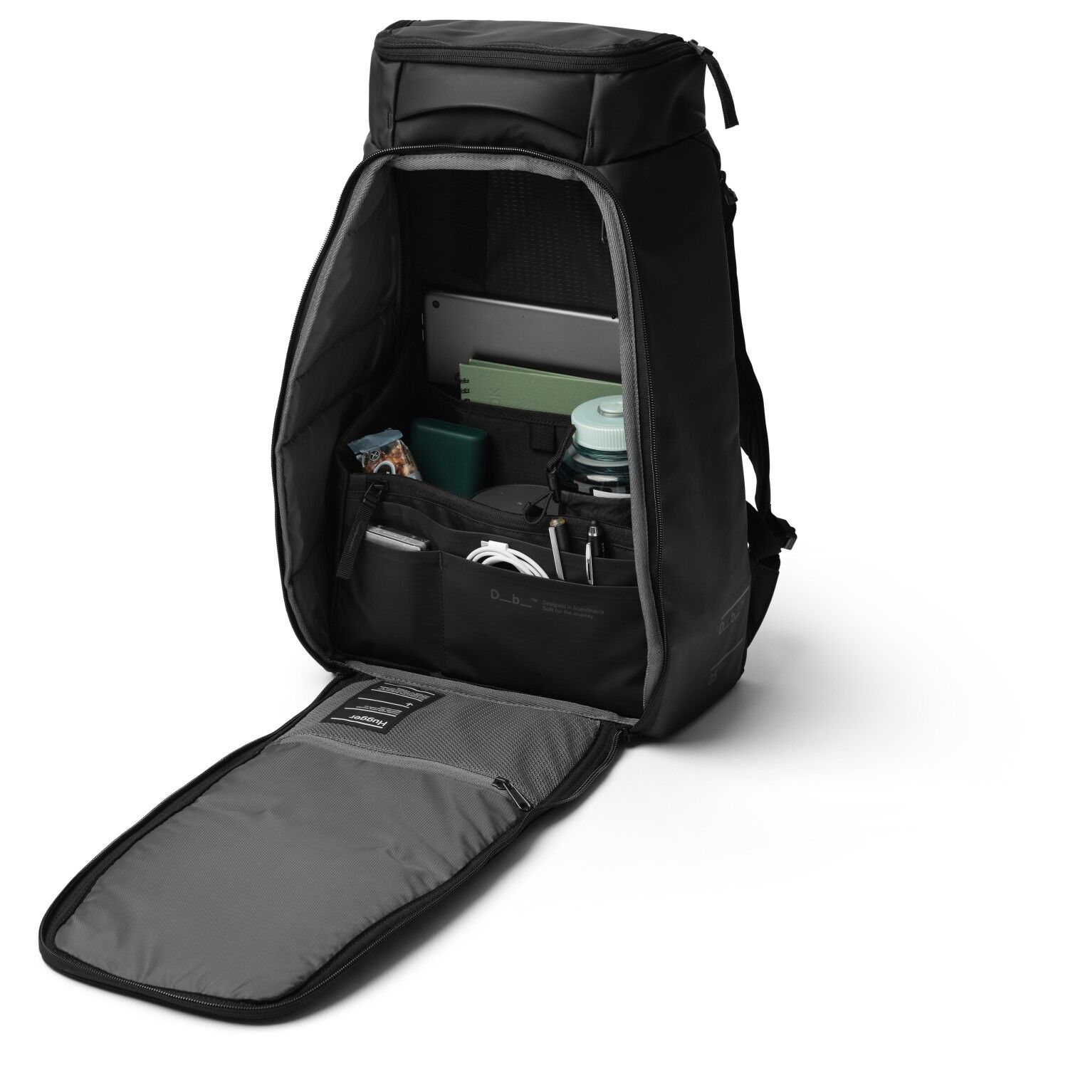 D_b_ Hugger Organizer Black Out