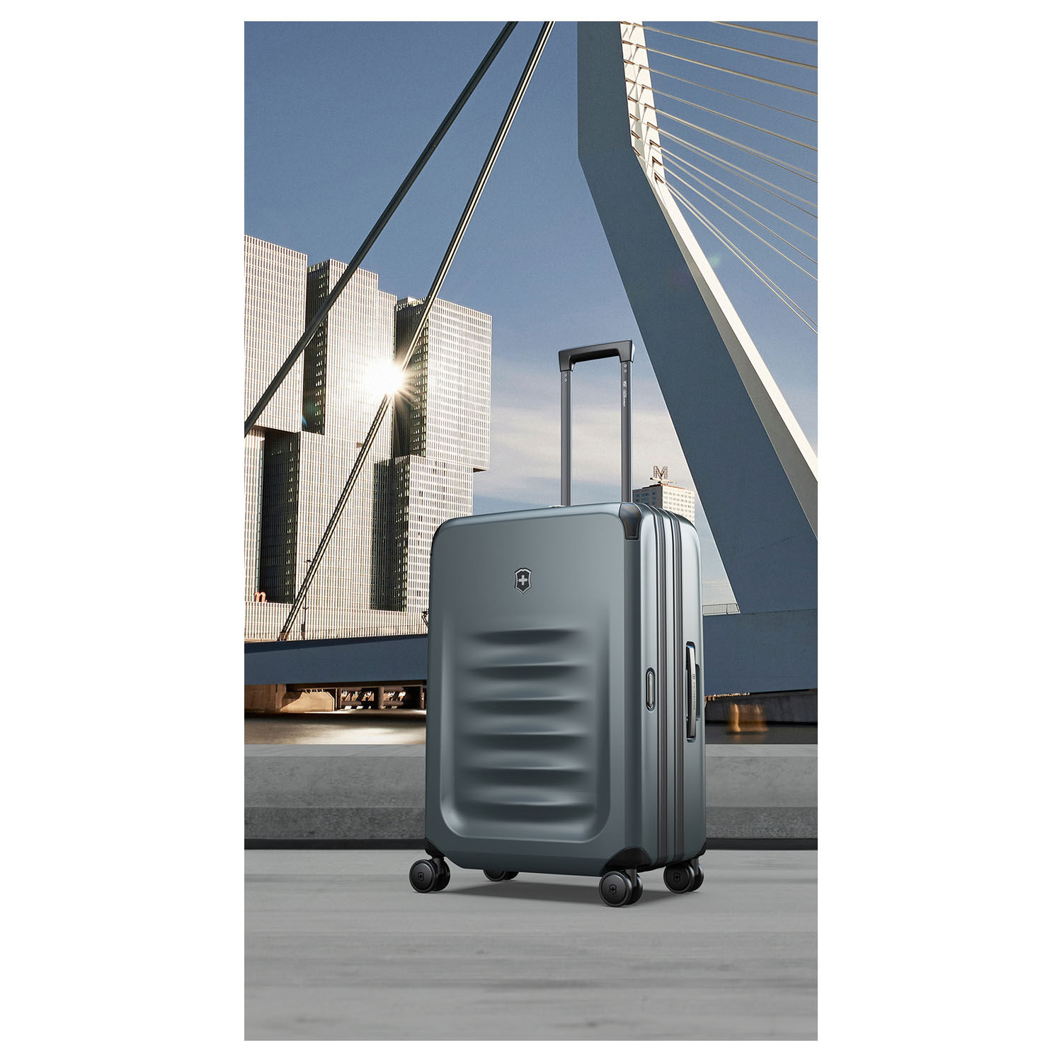 Victorinox Spectra 3.0 Expandable Medium Case