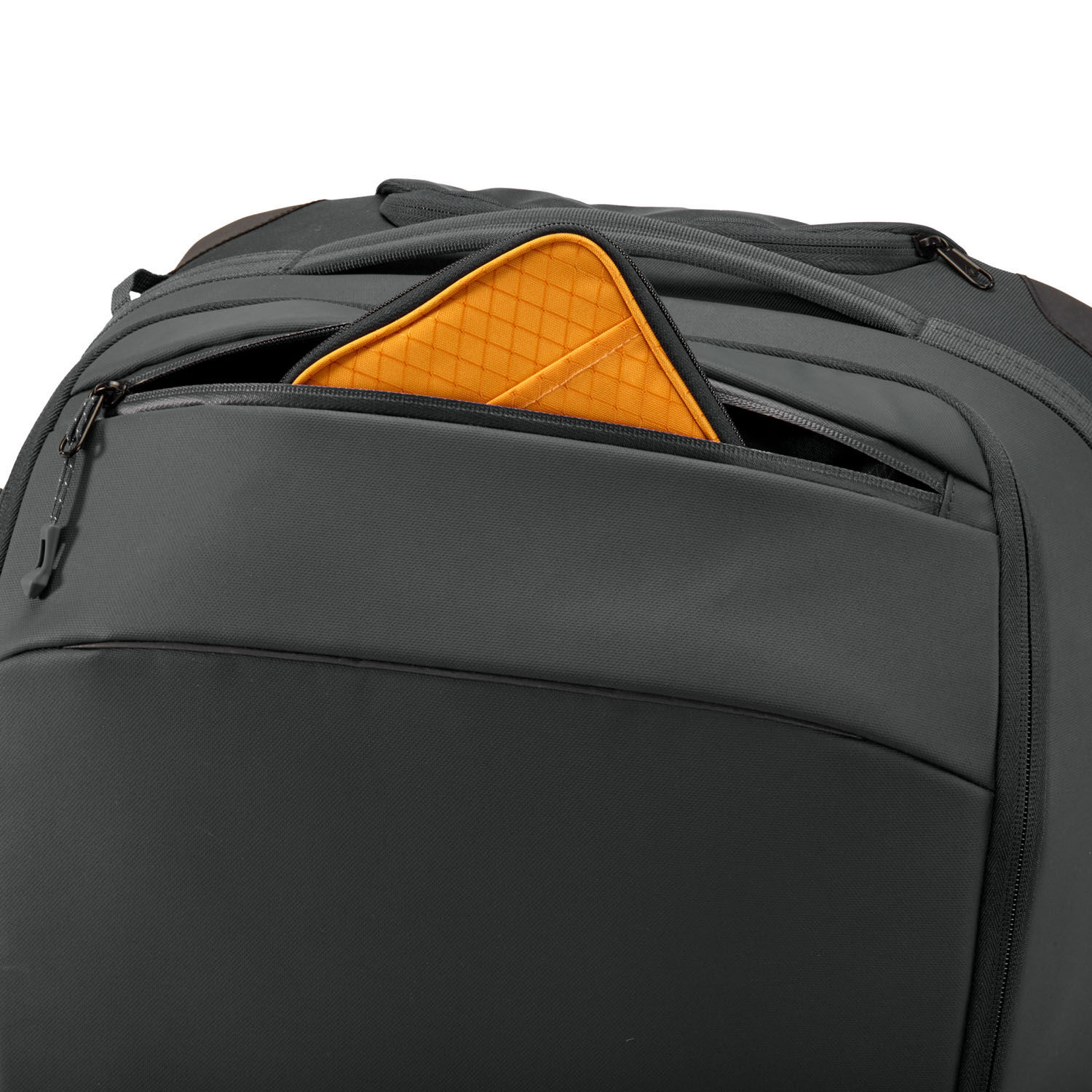 Eagle Creek Tarmac XE 4-Wheel Carry-On Luggage Black