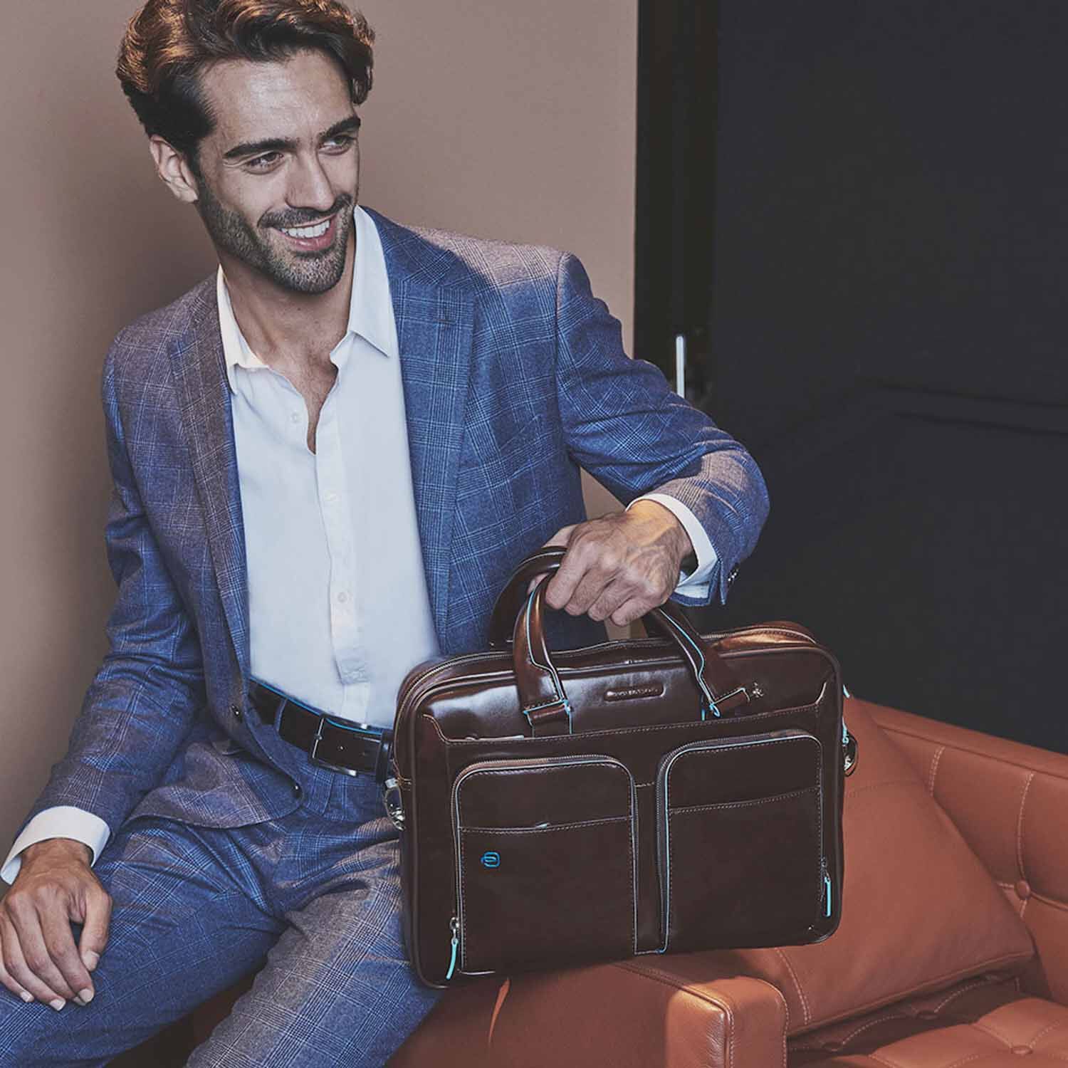 Piquadro Blue Square Schmale Laptoptasche mit Laptofach 14" blu blu Piquadro Blue Square Schmale Laptoptasche mit Laptofach 14" blu blu