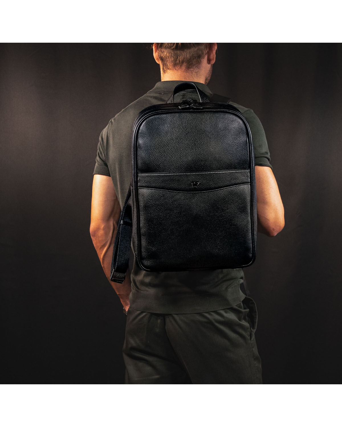 Braun Büffel Theo Rucksack schwarz