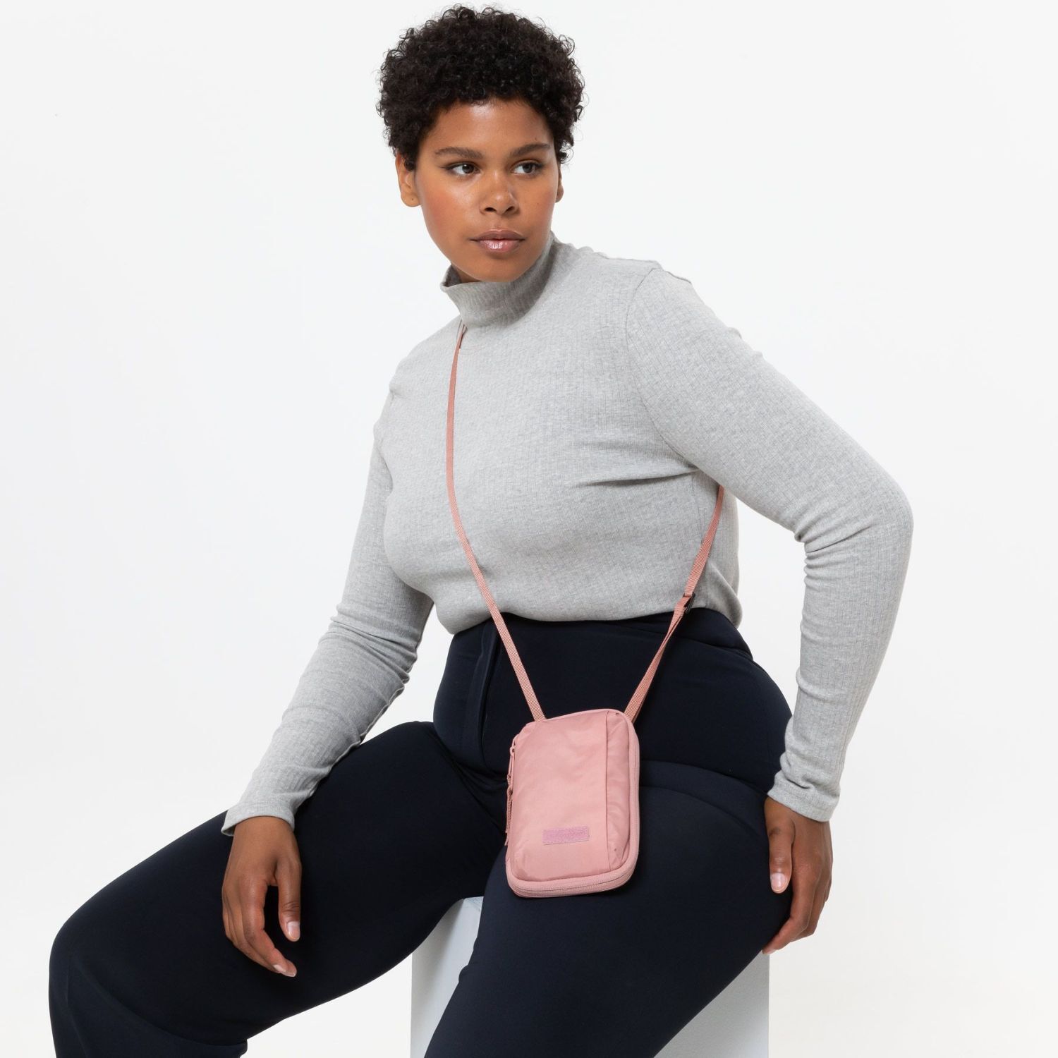 Eastpak CNNCT F Pouch Umhängetasche Pink