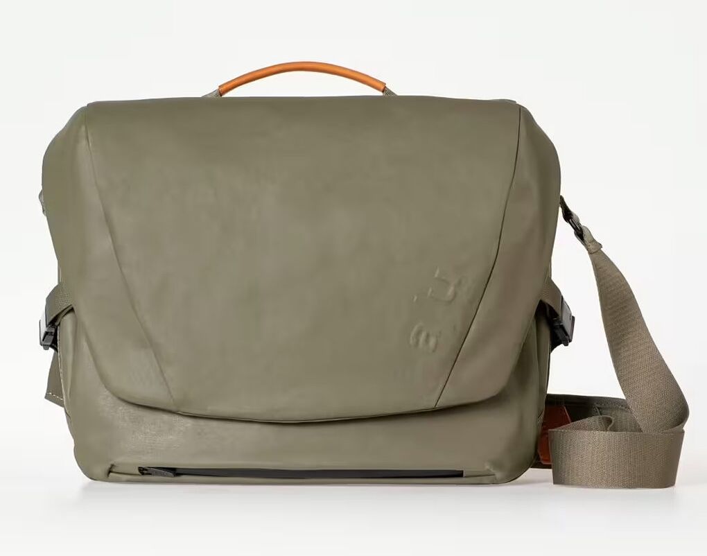 aunts & uncles Japan RE Yamakuni Kuriertasche fallen rock