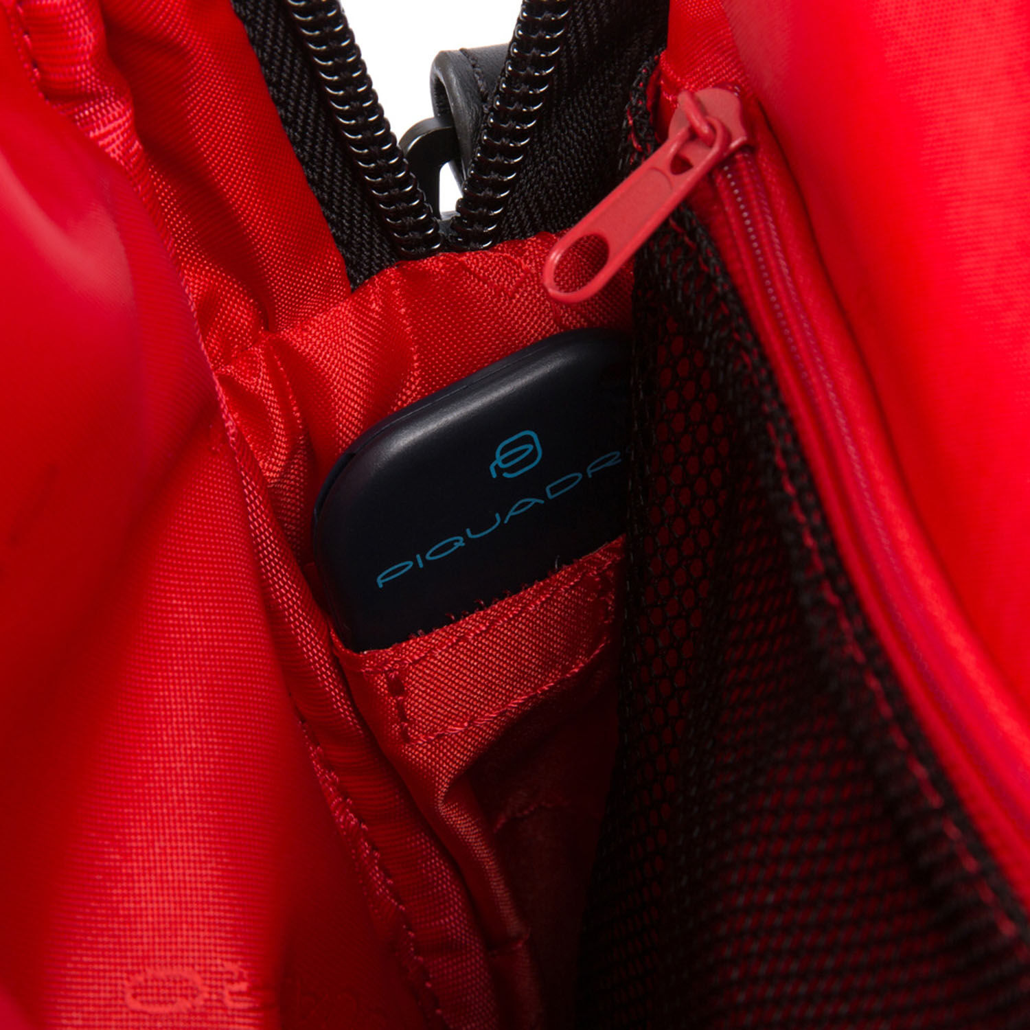 Piquadro Urban Kurzgrifflaptoptasche mit iPad 10,5"/iPad 9,7"-Fach Schwarz Piquadro Urban Kurzgrifflaptoptasche mit iPad 10,5"/iPad 9,7"-Fach Schwarz