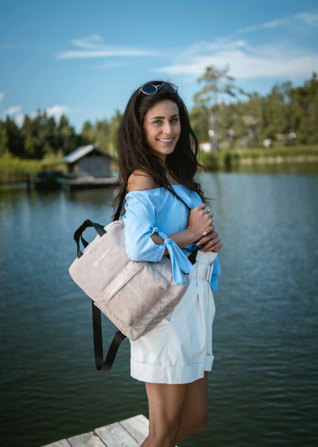 Airpaq Qube Rucksack mit 13" Laptopfach Sand