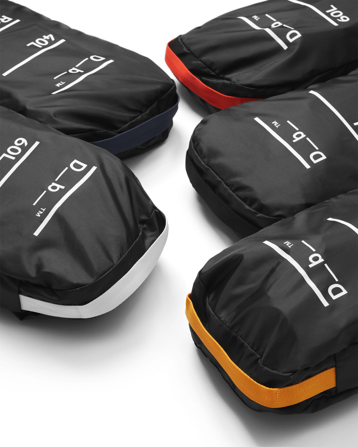 D_b_ Roamer Duffel / Backpack 40L Falu Red