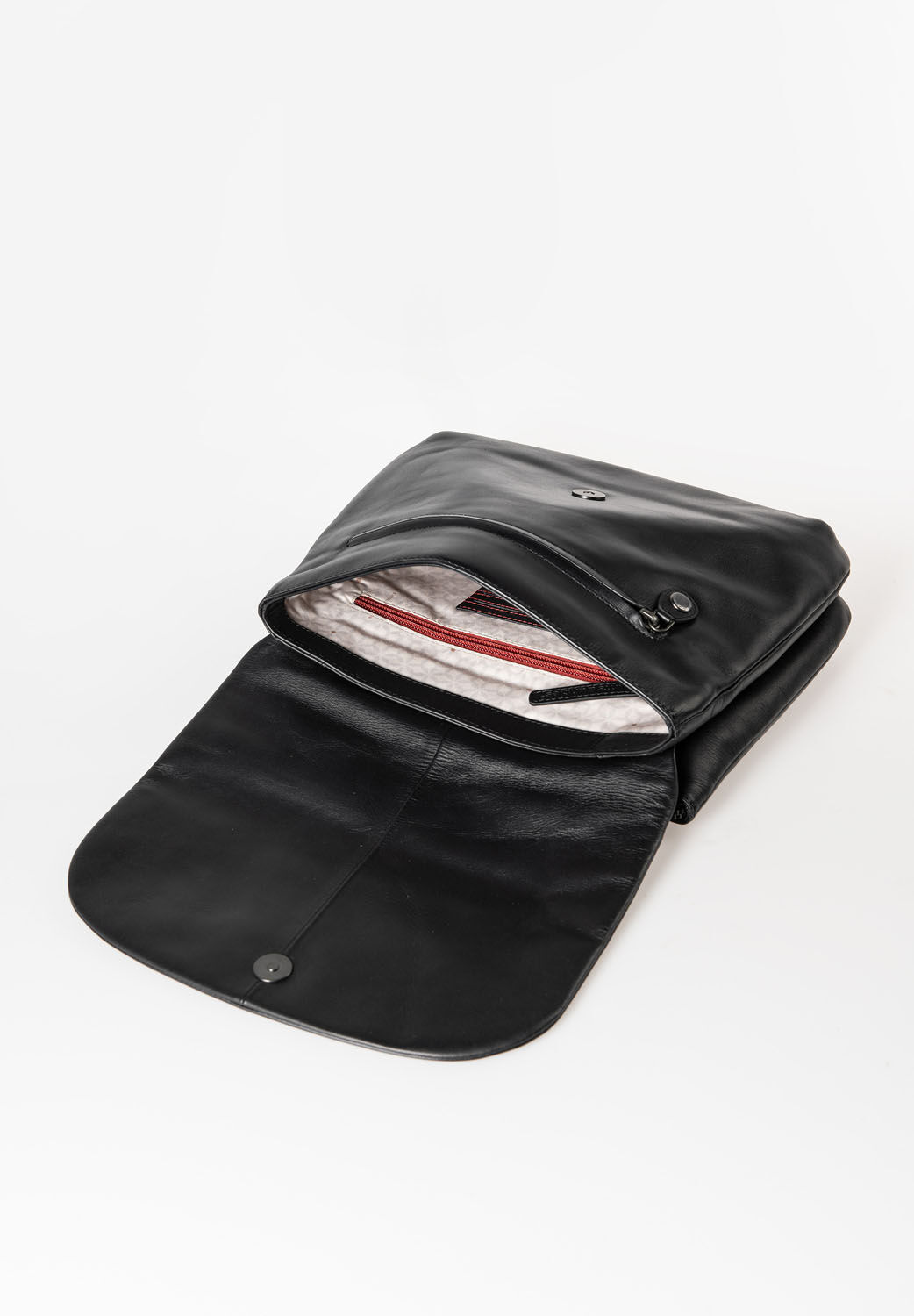 aunts & uncles Jamie's Orchard Jabong Umhängetasche/Clutch jet black