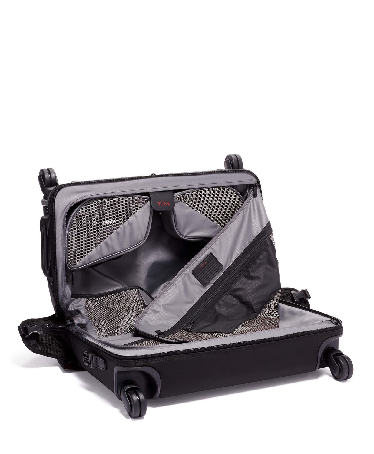 Tumi Alpha 3 Kleidersack in Handgepäckgröße 37cm + GRATIS HOTELGUTSCHEIN Black