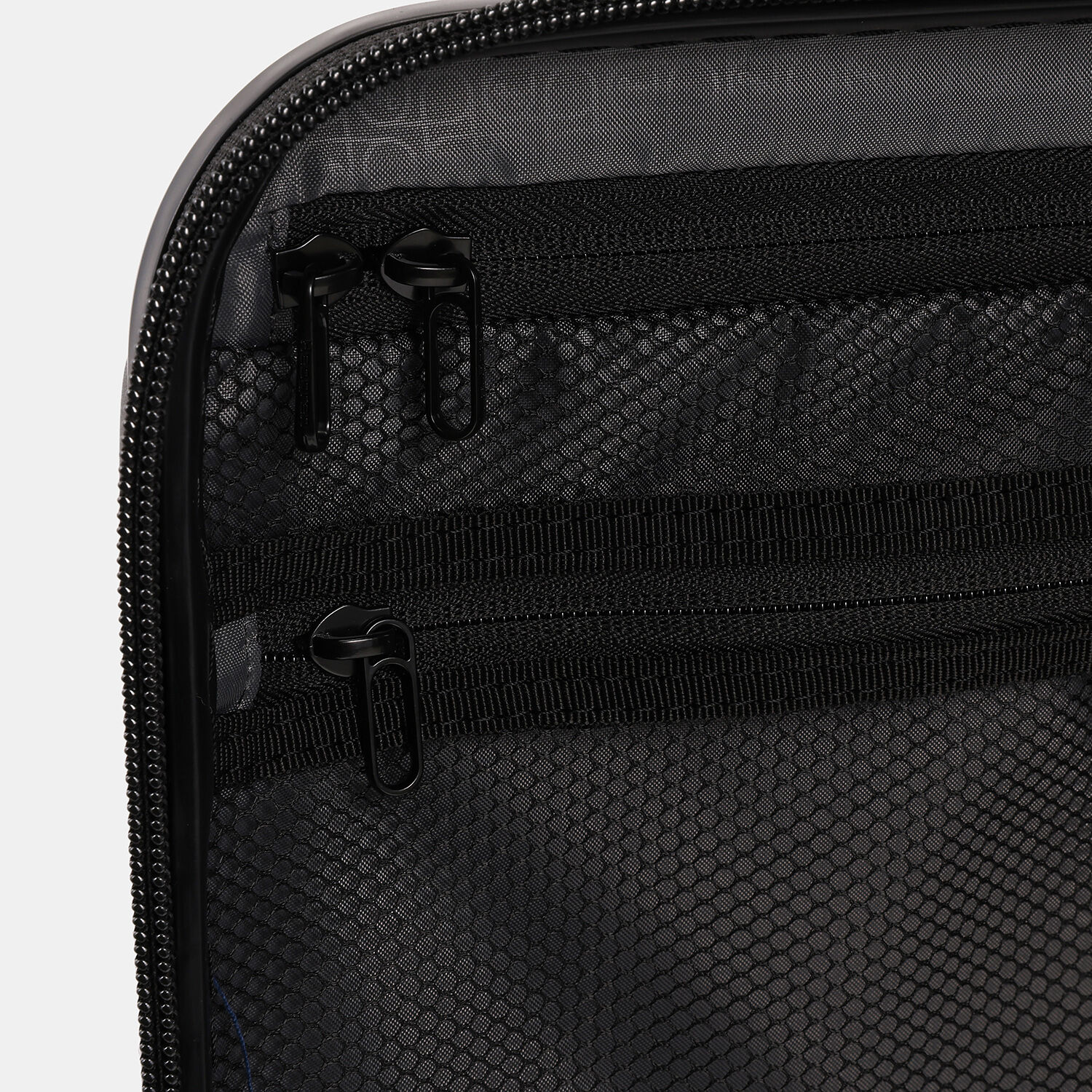Hedgren Comby GRIP S 55cm Spinner (IATA) Black