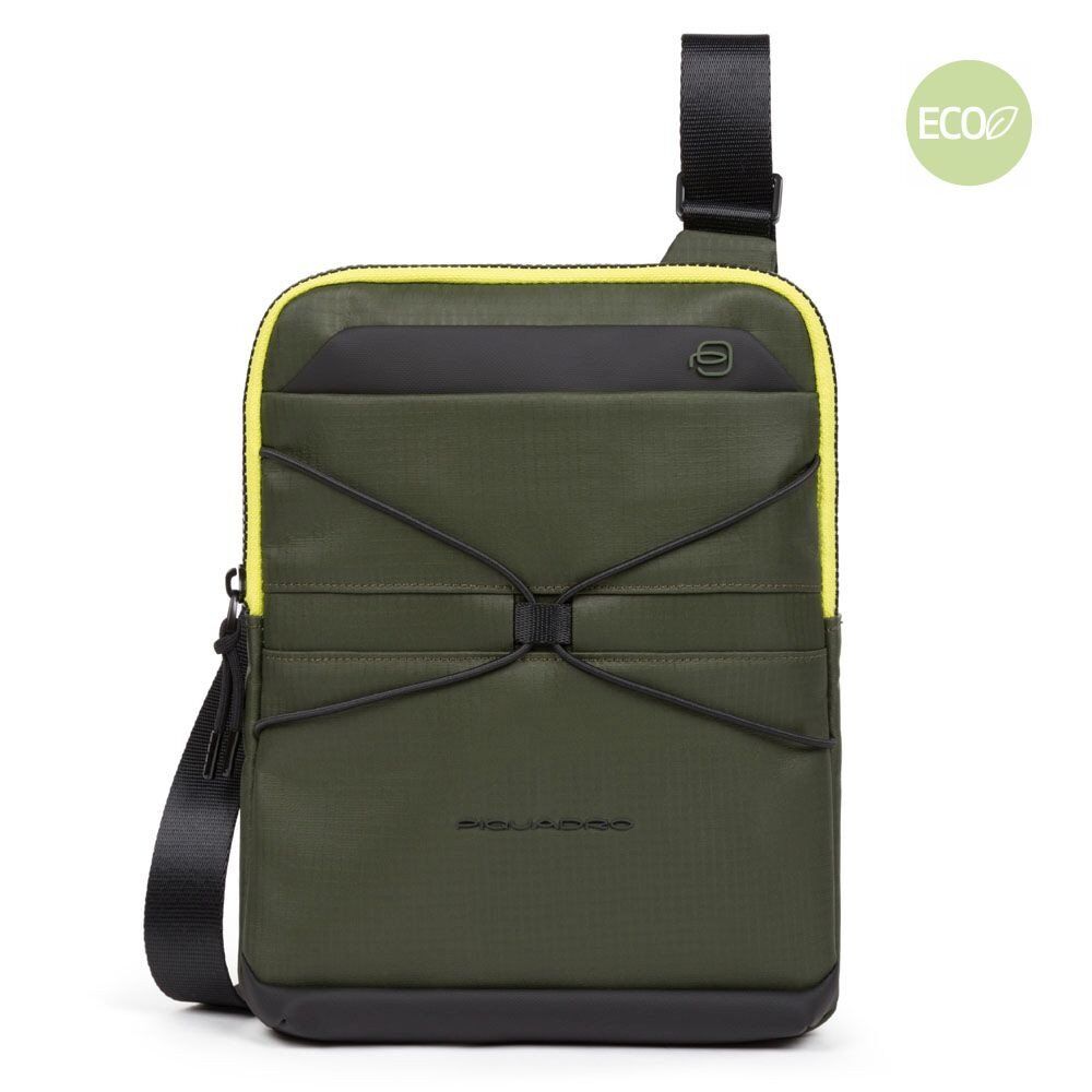 Piquadro Otello Umhängetasche aus recyceltem Stoff mit iPad®-Fach Olivgrün Piquadro Otello Umhängetasche aus recyceltem Stoff mit iPad®-Fach Olivgrün