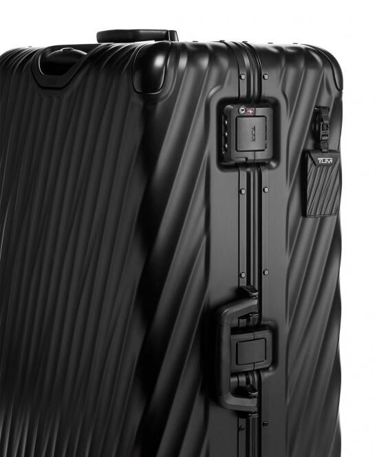 Tumi 19 Degree Aluminium Koffer für weltweite Reisen Matt Schwarz