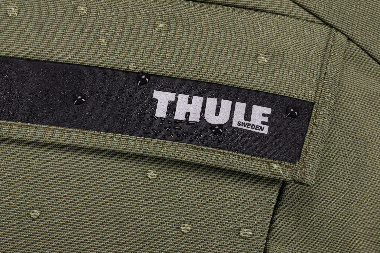THULE Paramount Umhängetasche 14 L Soft Green