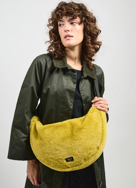 Wouf FAUX FUR large crossbody bag foxie Wouf FAUX FUR large crossbody bag foxie