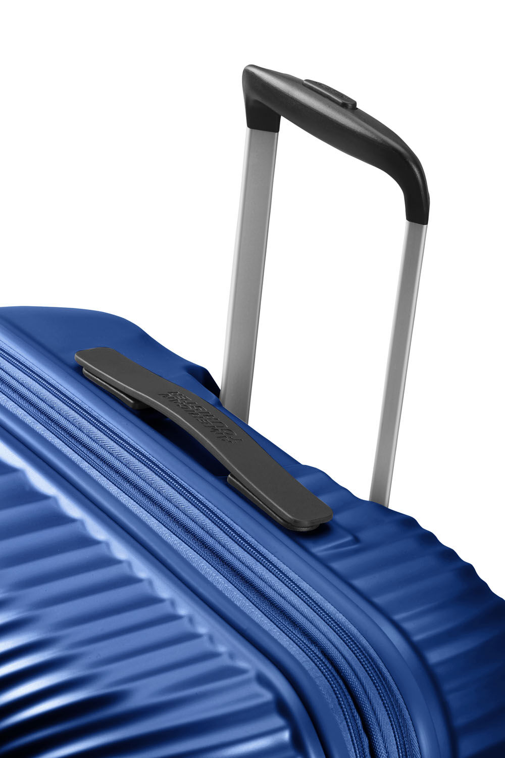 American Tourister Jetglam Trolley mit 4 Rollen 67cm erweiterbar Metallic Blue