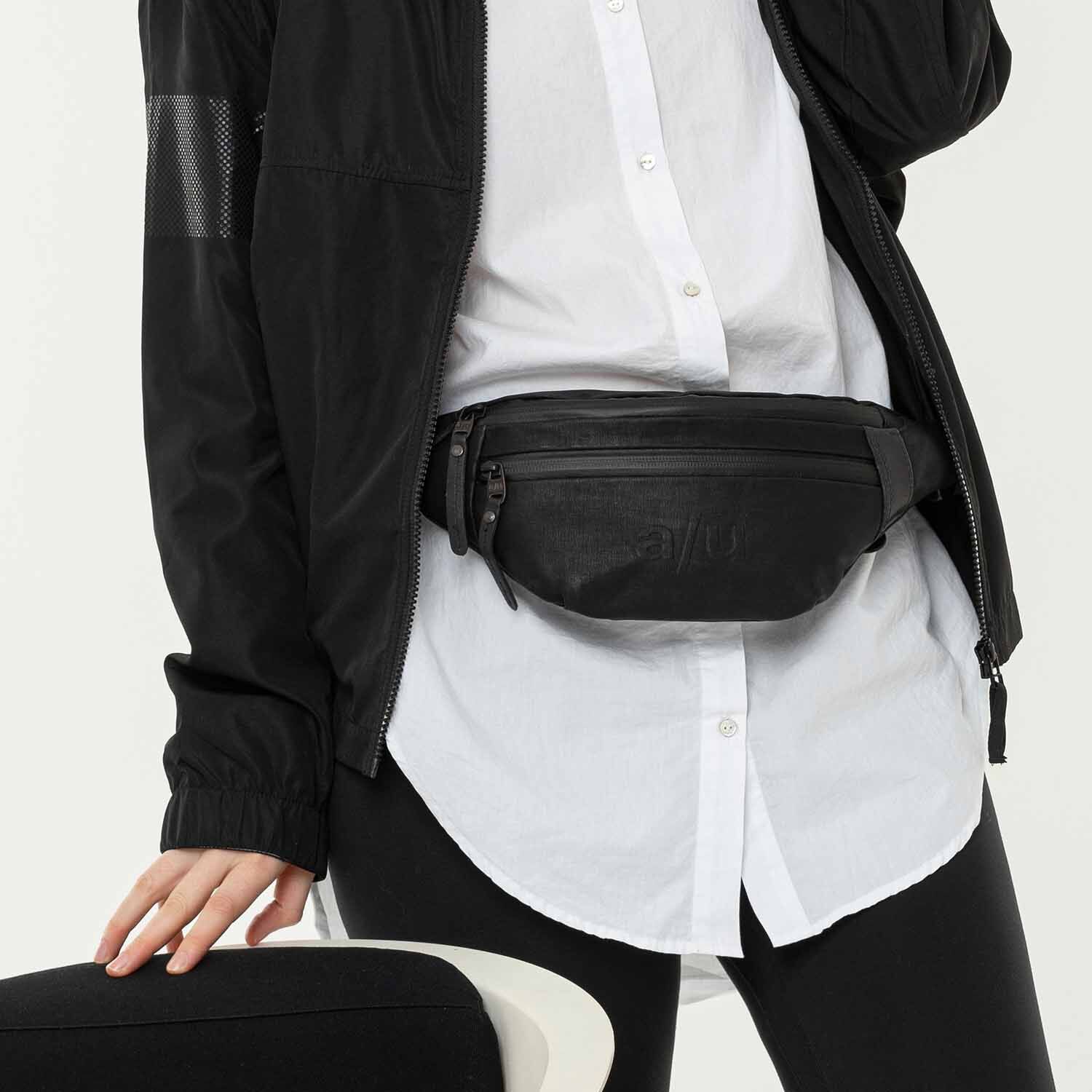 aunts & uncles Japan Ichikawa Gürteltasche black