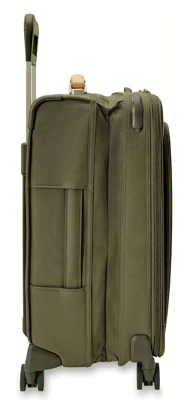 Briggs & Riley Baseline Essential 22