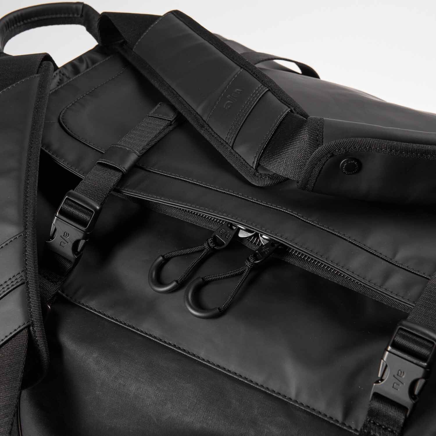 aunts & uncles Japan Nishi Kashiwa Reisetasche/Rucksack anthracite black aunts & uncles Japan Nishi Kashiwa Reisetasche/Rucksack anthracite black