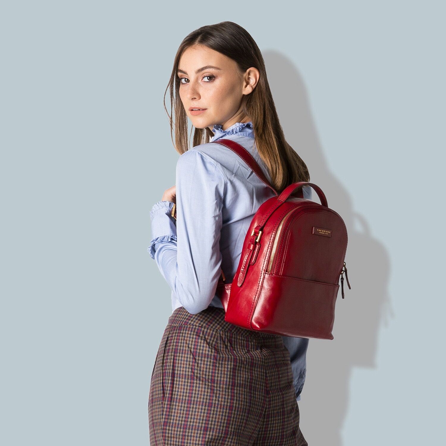 The Bridge Pearldistrict Leder-Rucksack 26 cm Ribes-Rot/Gold The Bridge Pearldistrict Leder-Rucksack 26 cm Ribes-Rot/Gold