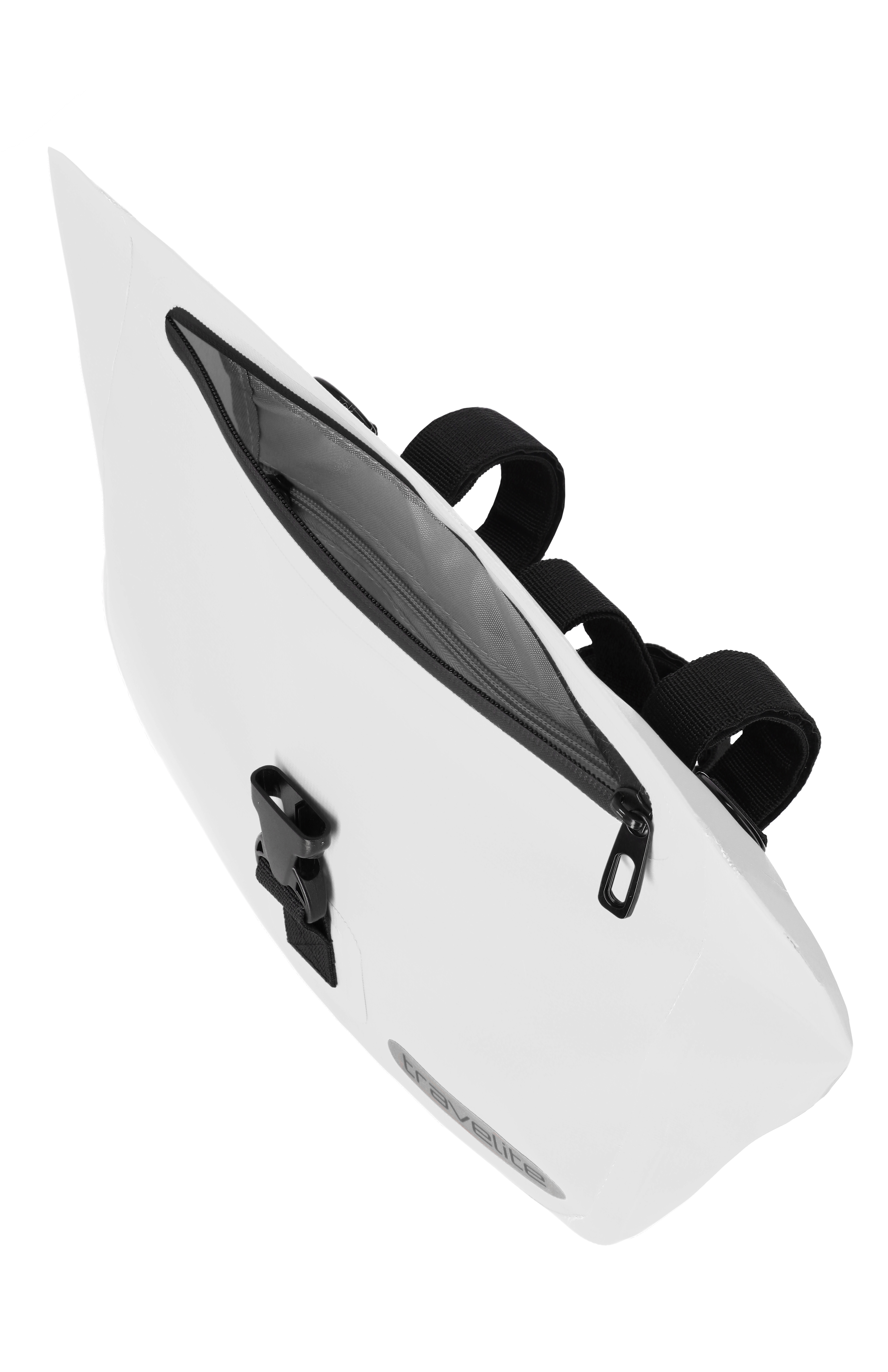 Travelite Basics Plane Lenkertasche mit Gurt zum Umhängen Weiss