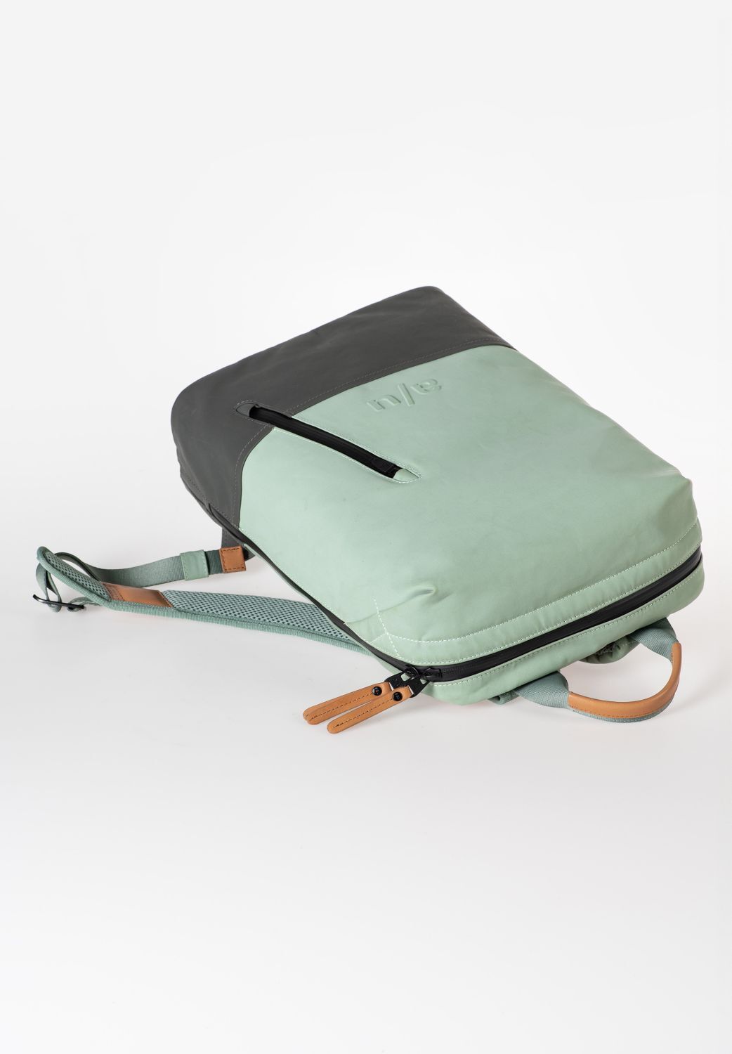 aunts & uncles Japan Hamamatsu Rucksack mit 13" Notebookfach sage green