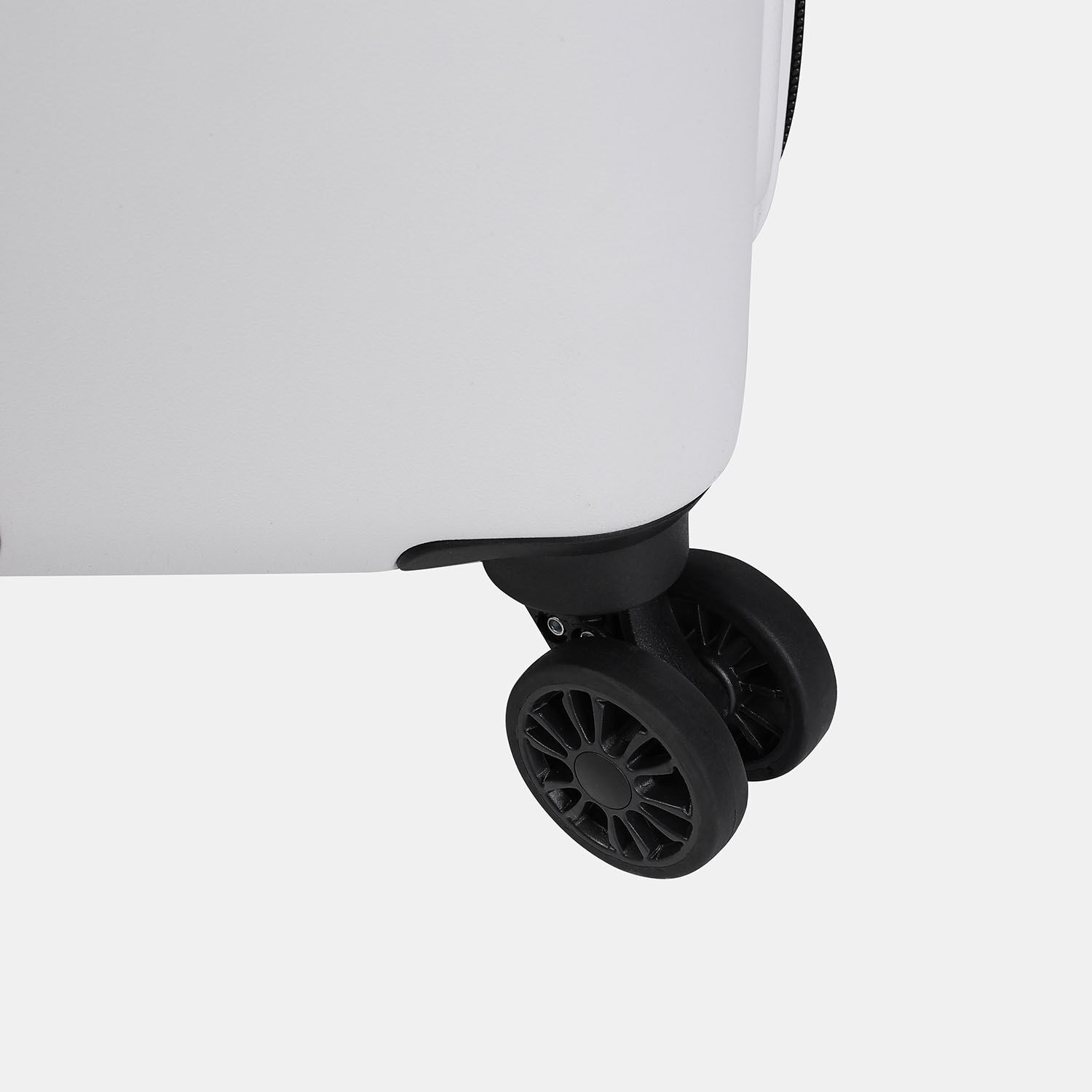 Hedgren Comby GRIP L EXP 74cm Spinner Vaporous Grey Hedgren Comby GRIP L EXP 74cm Spinner Vaporous Grey