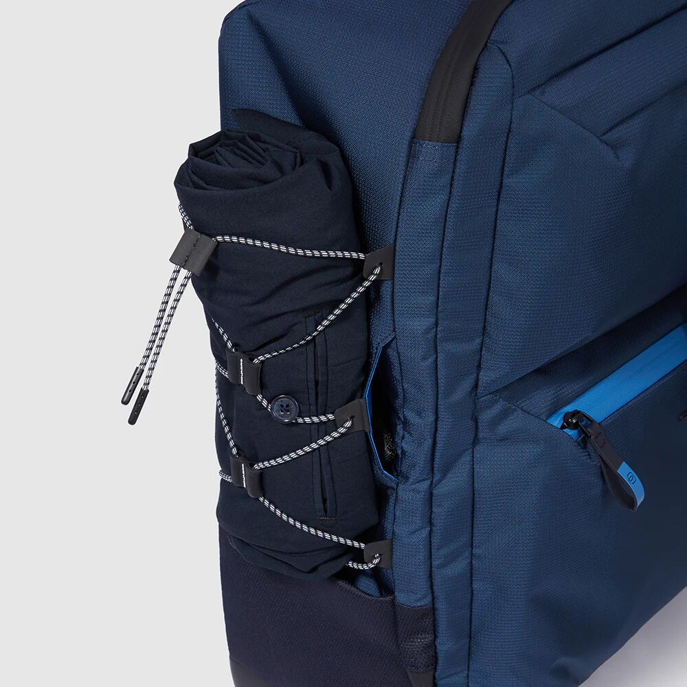 Piquadro Corner 2.0 4-Rollen Trolley in Handgepäckgröße Blau