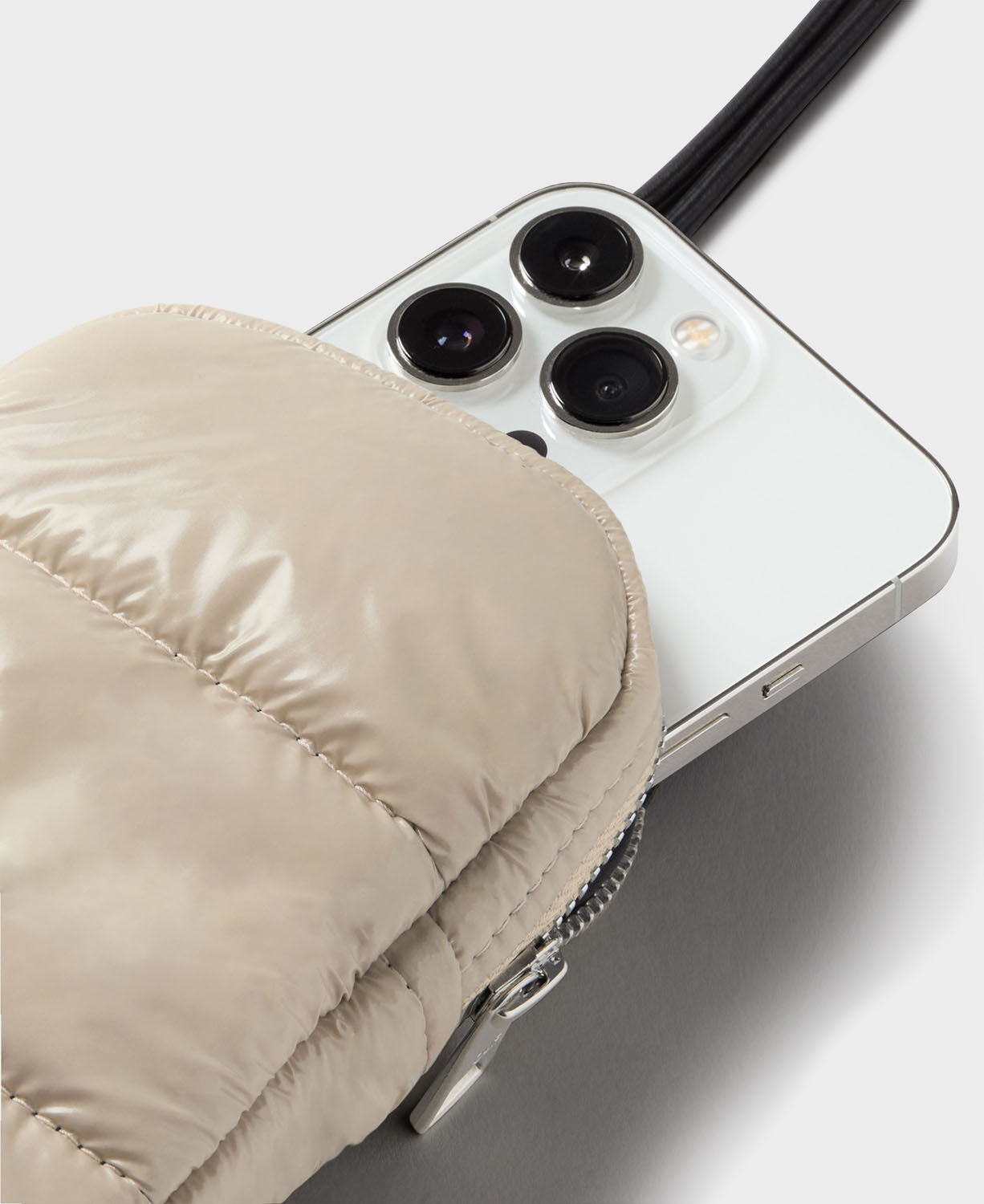 Wouf Quilted Collection Crossbody Phone Bag -Glossy Air