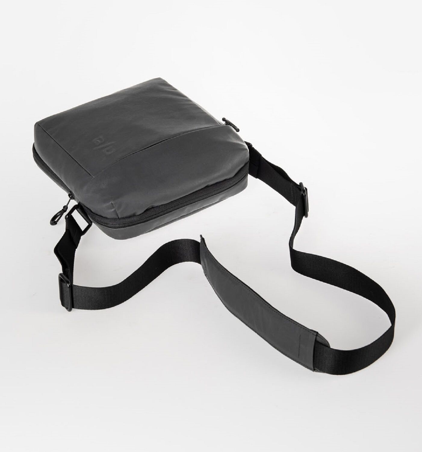 aunts & uncles Japan RE Oyabe Umhängetasche volcanic ash