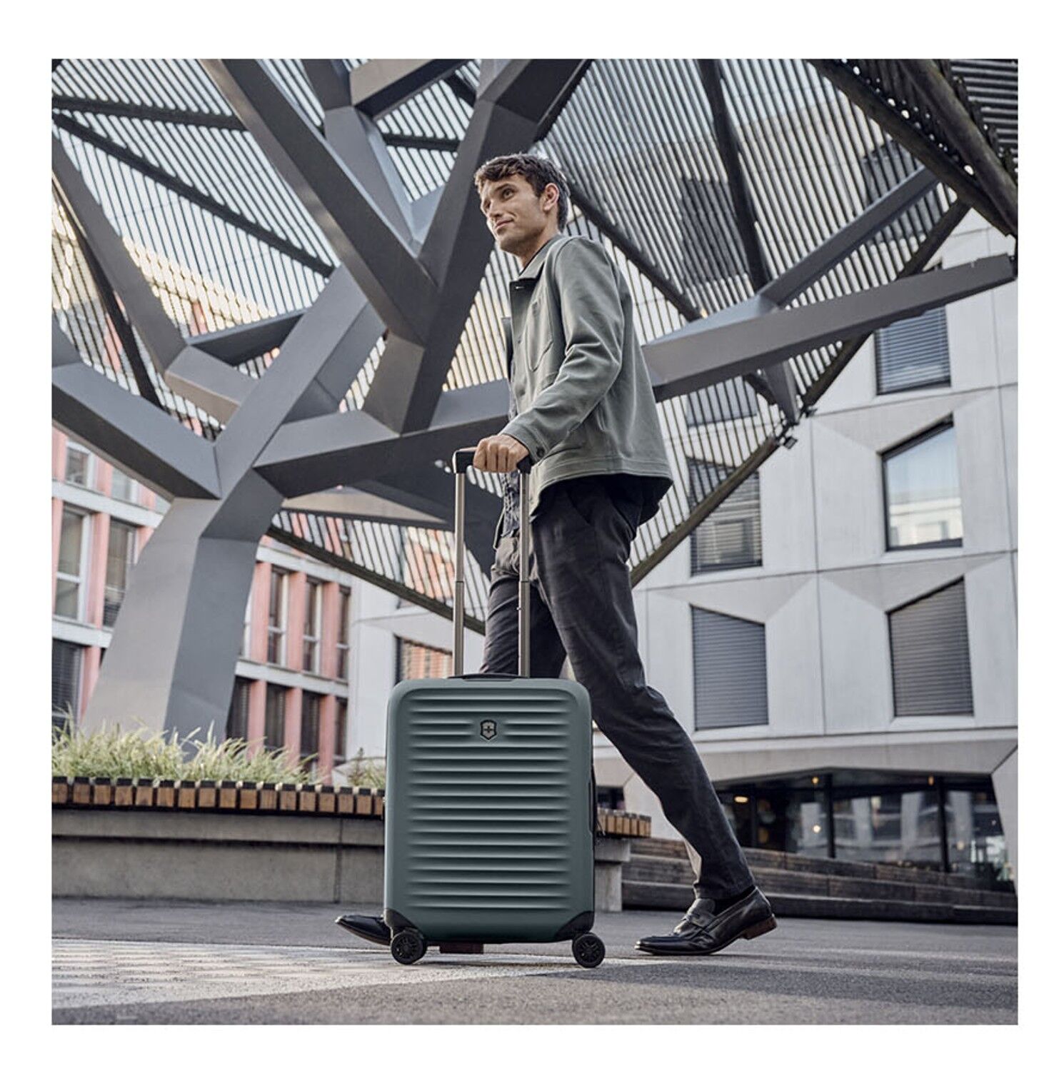 Victorinox Airox Advanced Global Carry-On Storm