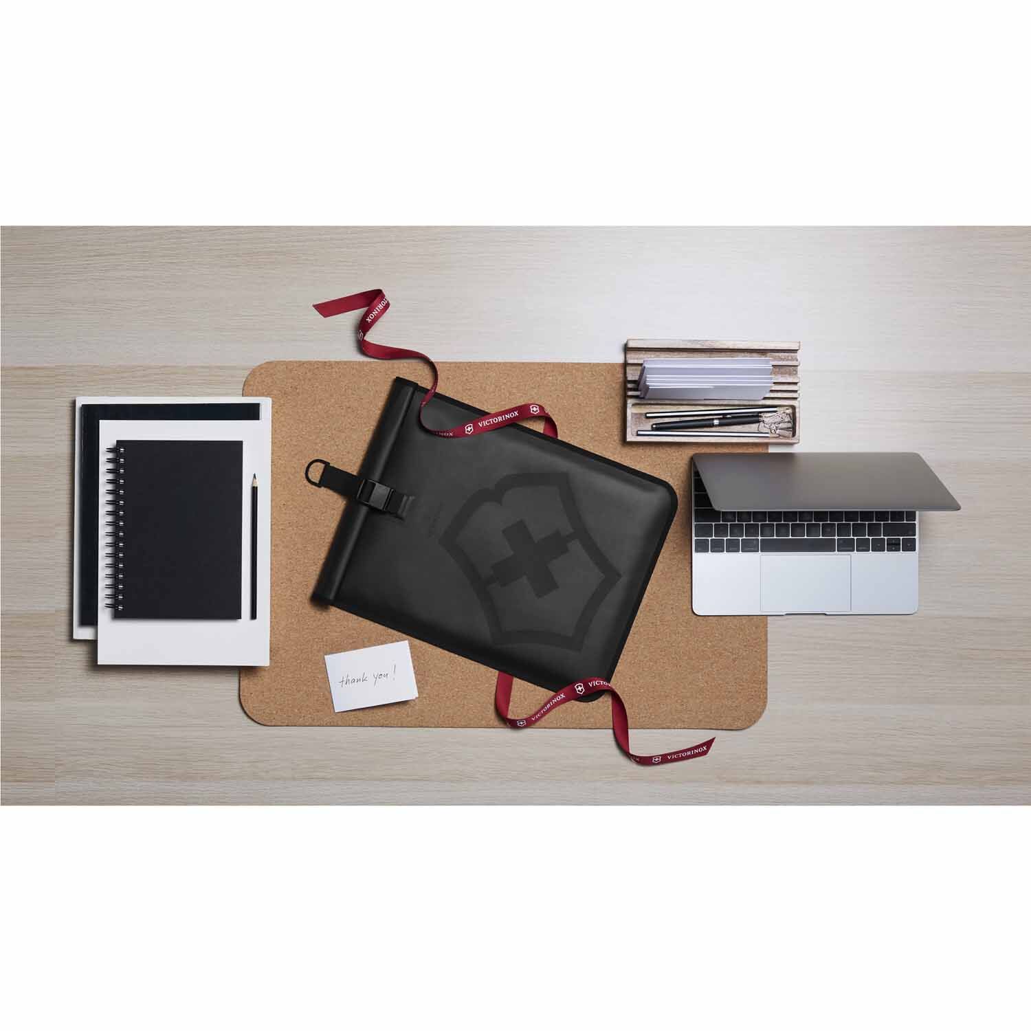 Victorinox Touring 2.0 15" Laptop Sleeve Black Victorinox Touring 2.0 15" Laptop Sleeve Black