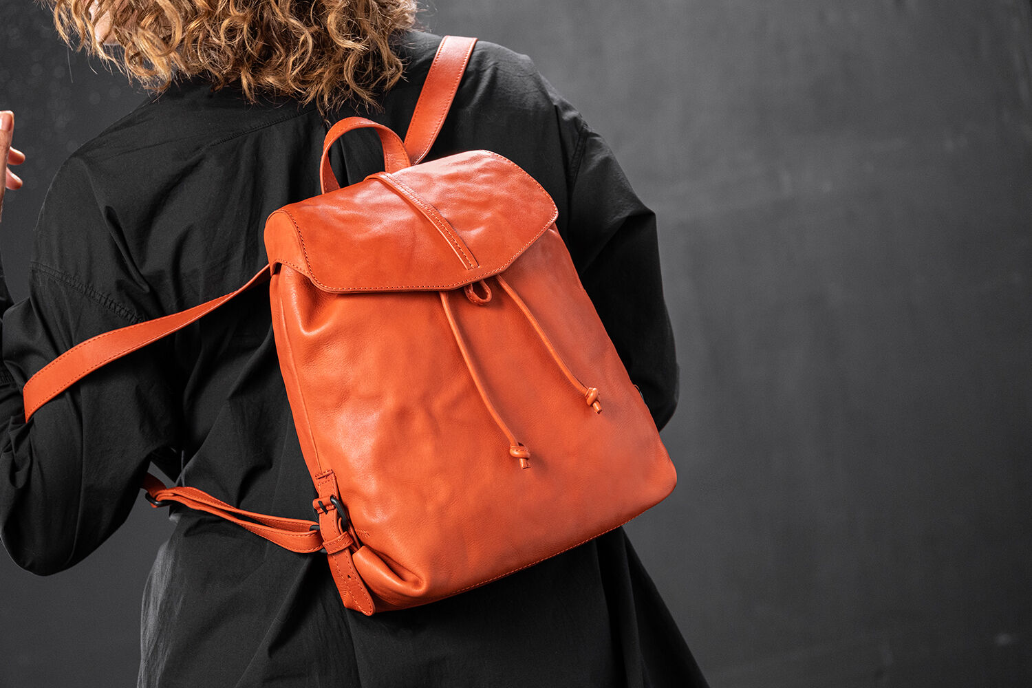 aunts & uncles Grandma's Luxury Club Mrs. Onion Tart Rucksack rooibos tea