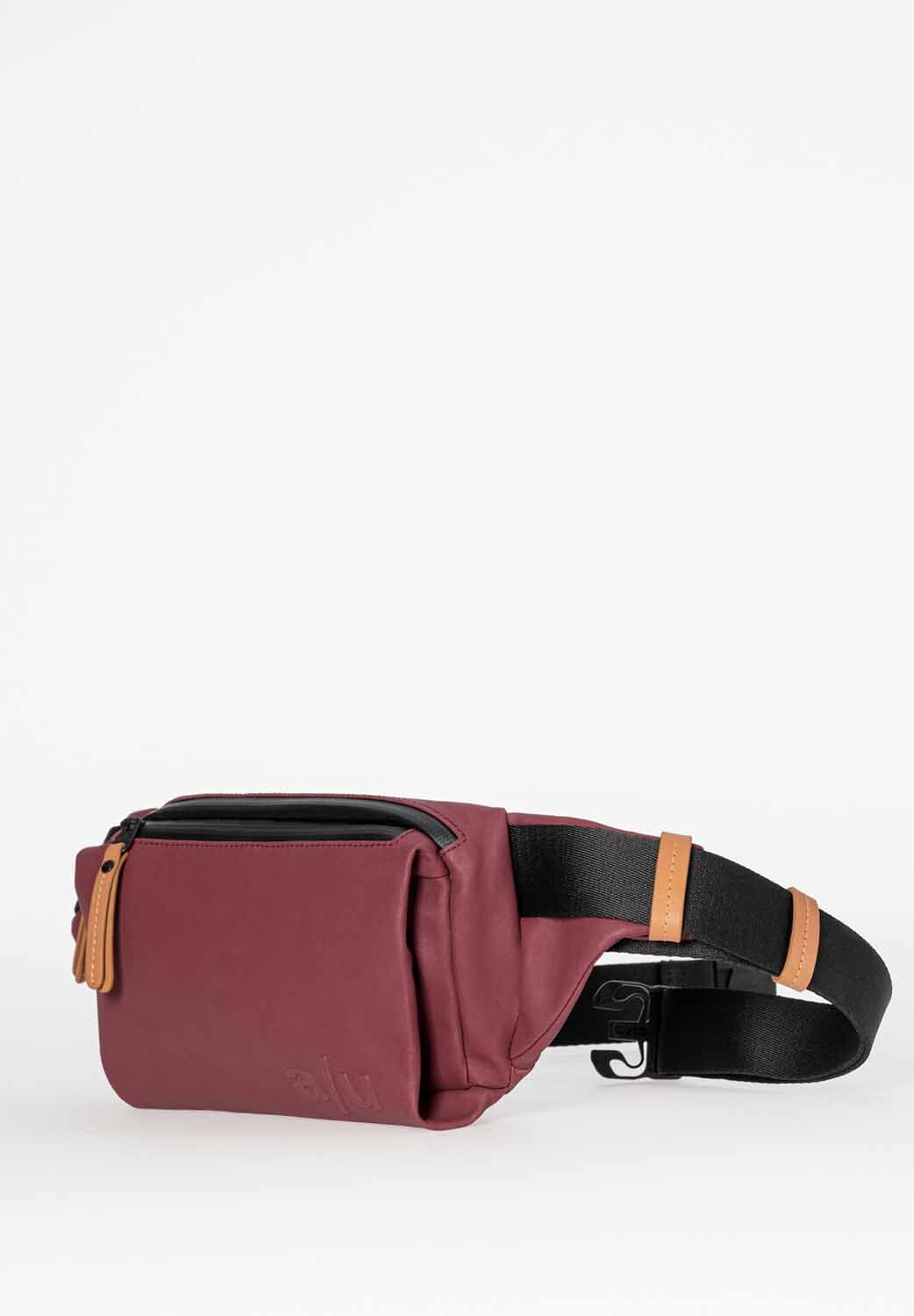 aunts & uncles Japan Himeji Gürteltasche cabernet