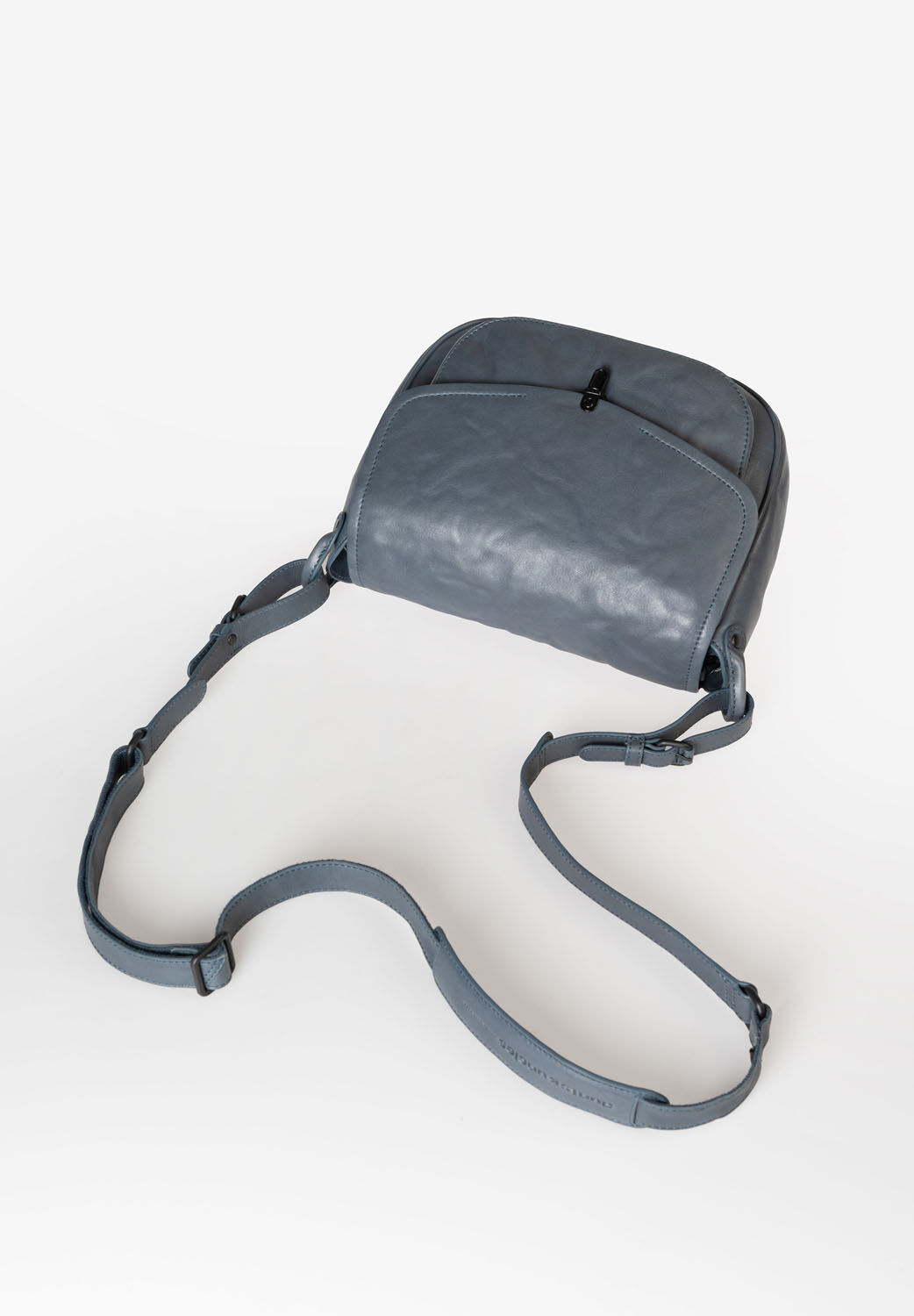 aunts & uncles Grandma's Luxury Club Mrs. Mole Cake Wind