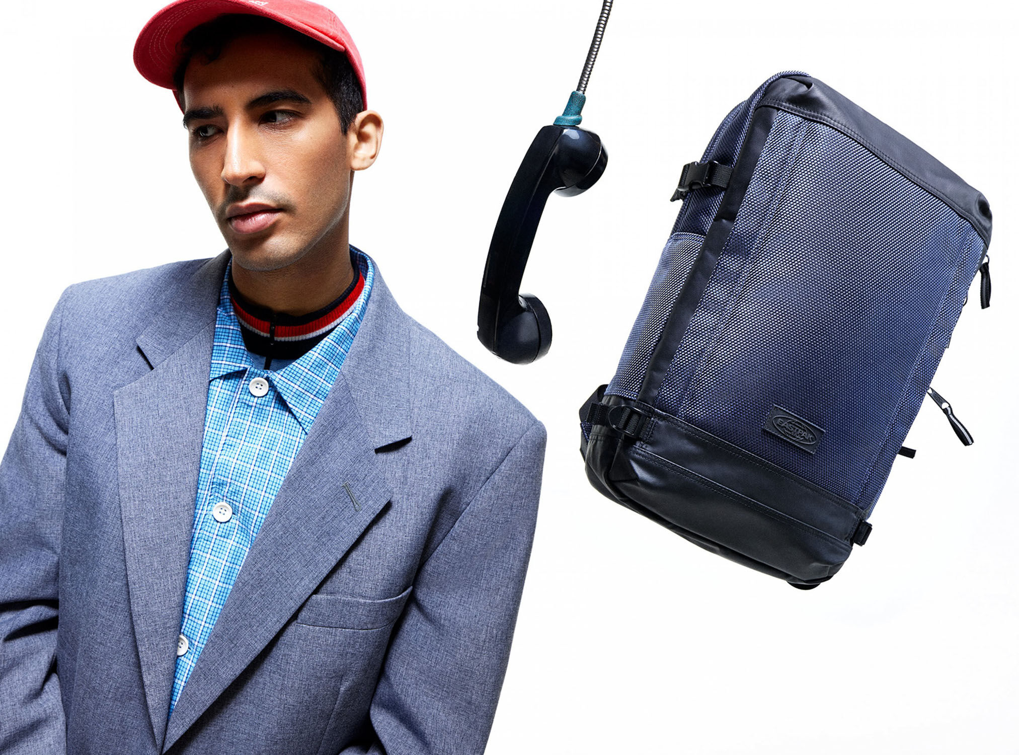 Eastpak Tecum Rucksack M mit 15" Laptopfach CNNCT Accent Marine