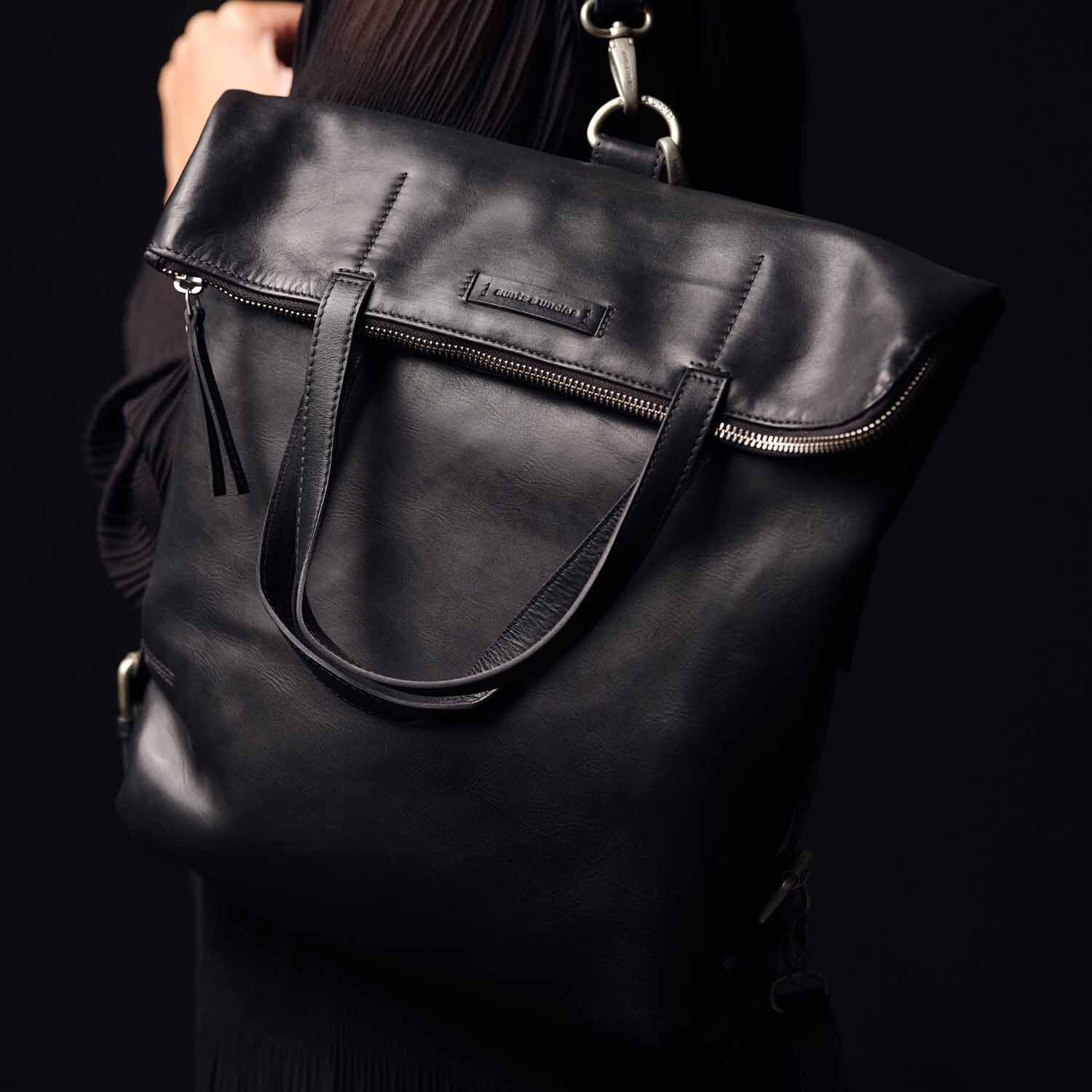 aunts & uncles Jamie´s Orchard Pomelo Rucksack/Handtasche mit Tabletfach jet black