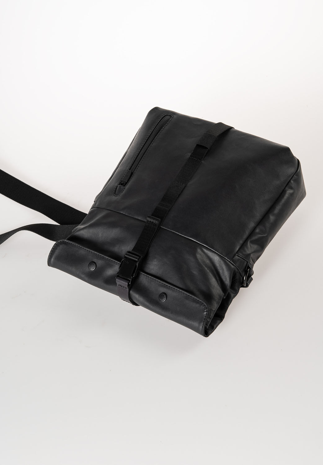 aunts & uncles Japan RE Seki Rolltoptasche Black