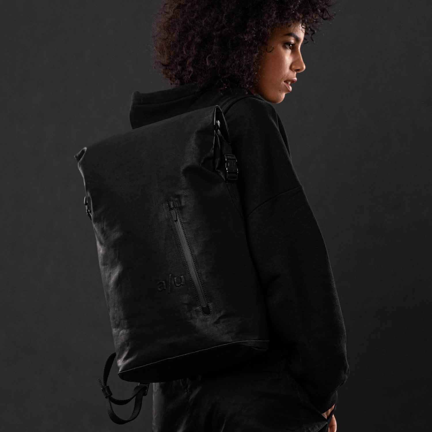 aunts & uncles Japan Fukui Rolltop Rucksack mit 15" Notebookfach black